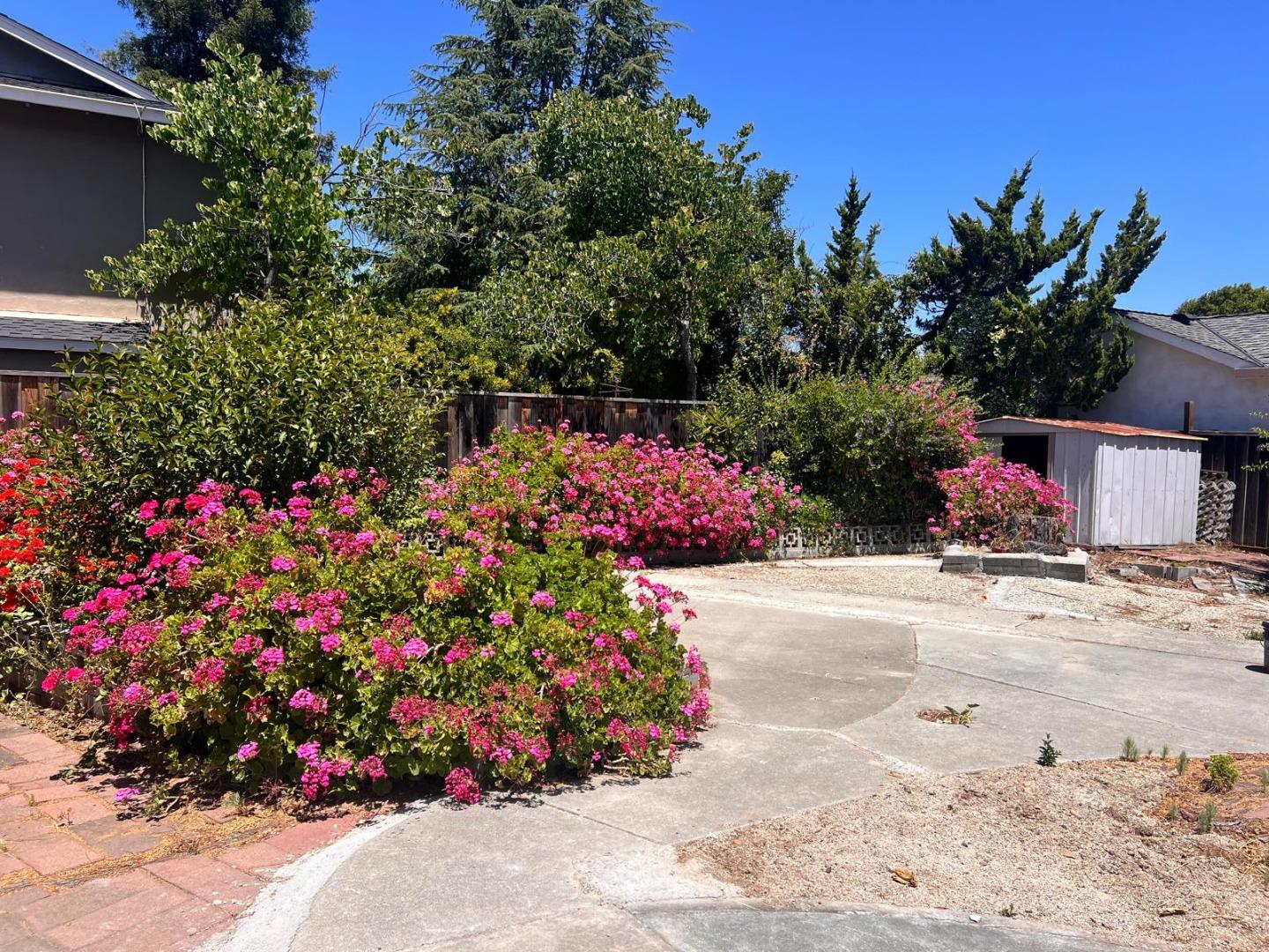 Detail Gallery Image 19 of 22 For 14892 Donner Dr, San Jose,  CA 95124 - 3 Beds | 2 Baths