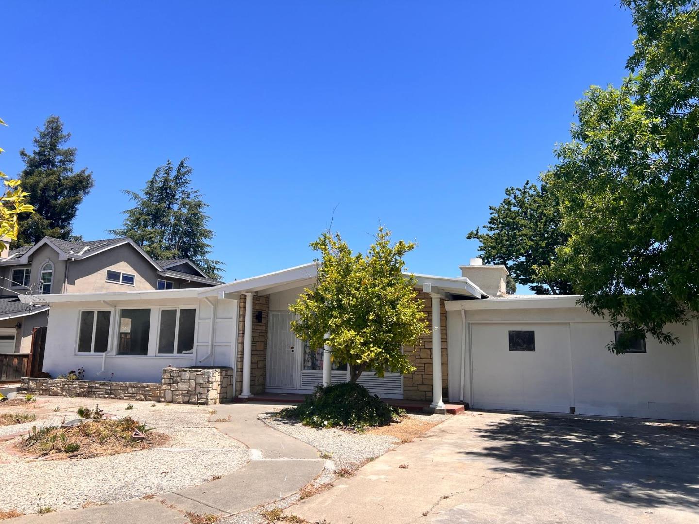 Detail Gallery Image 20 of 22 For 14892 Donner Dr, San Jose,  CA 95124 - 3 Beds | 2 Baths