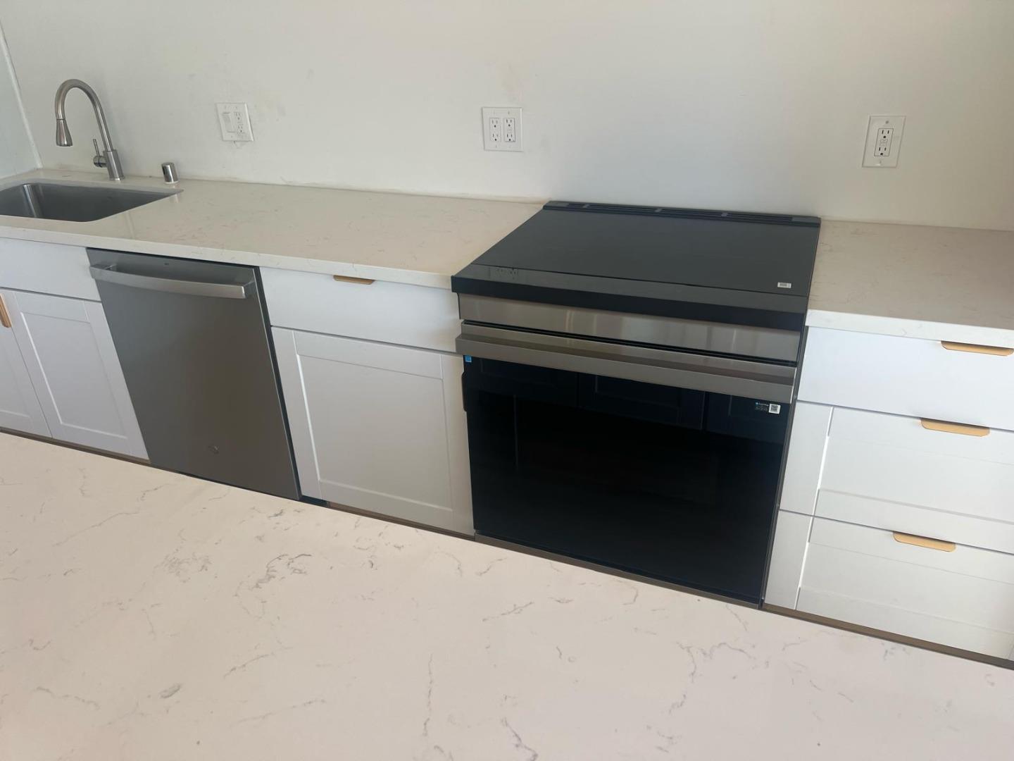 Detail Gallery Image 21 of 22 For 14892 Donner Dr, San Jose,  CA 95124 - 3 Beds | 2 Baths