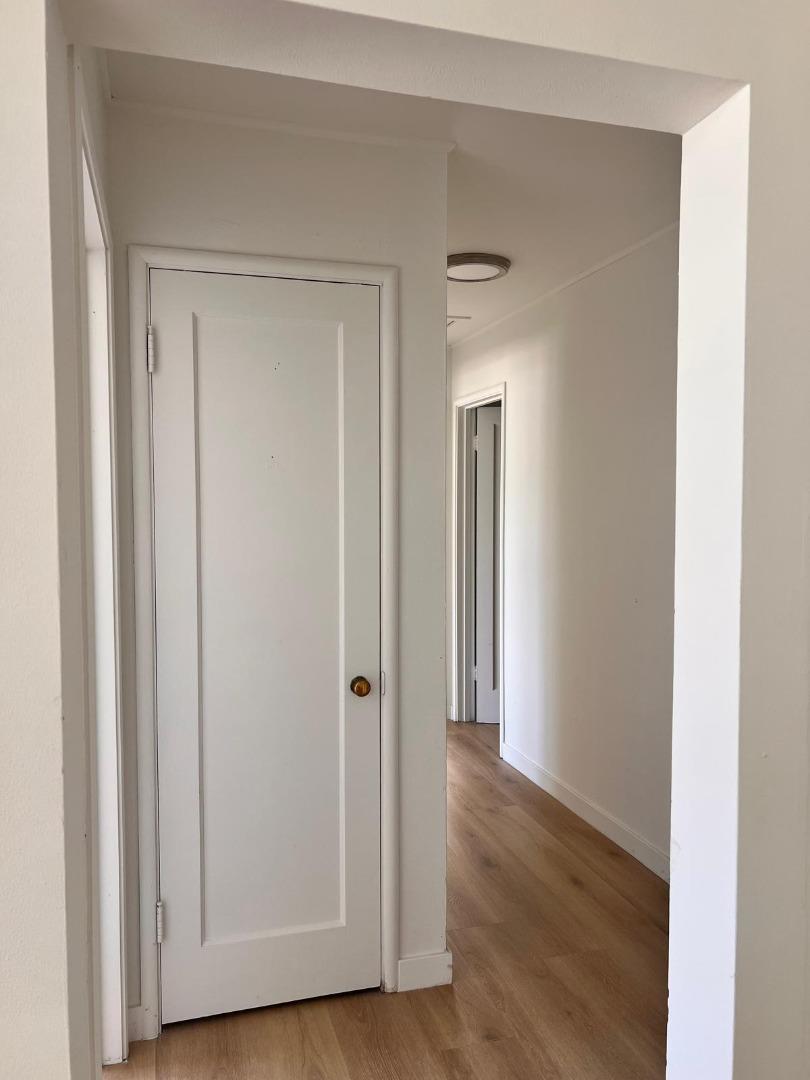Detail Gallery Image 9 of 22 For 14892 Donner Dr, San Jose,  CA 95124 - 3 Beds | 2 Baths