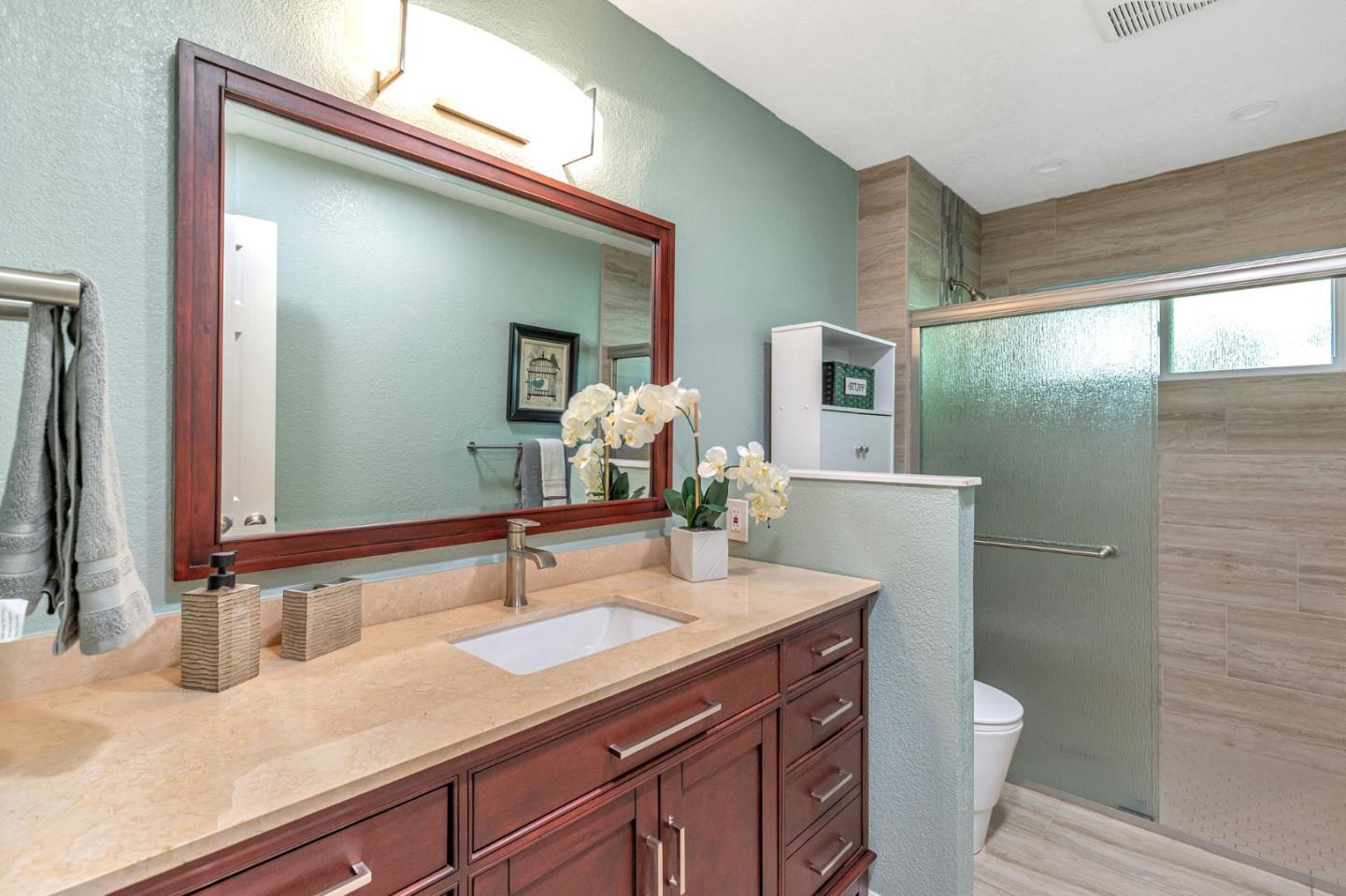 Detail Gallery Image 21 of 72 For 10260 Lucky Ct, Gilroy,  CA 95020 - 4 Beds | 3 Baths