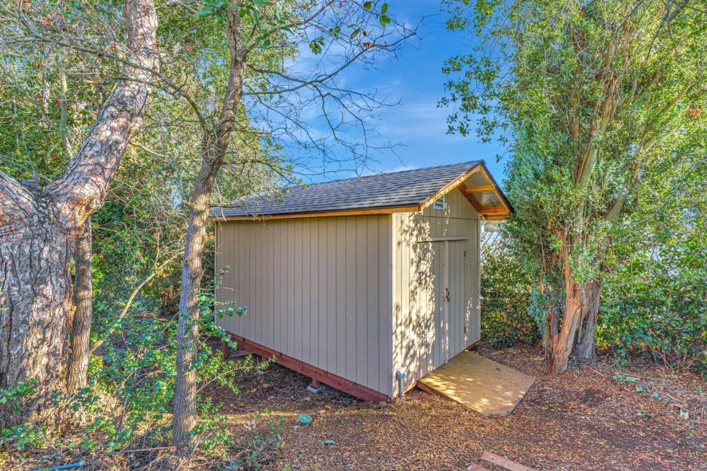 Detail Gallery Image 37 of 72 For 10260 Lucky Ct, Gilroy,  CA 95020 - 4 Beds | 3 Baths