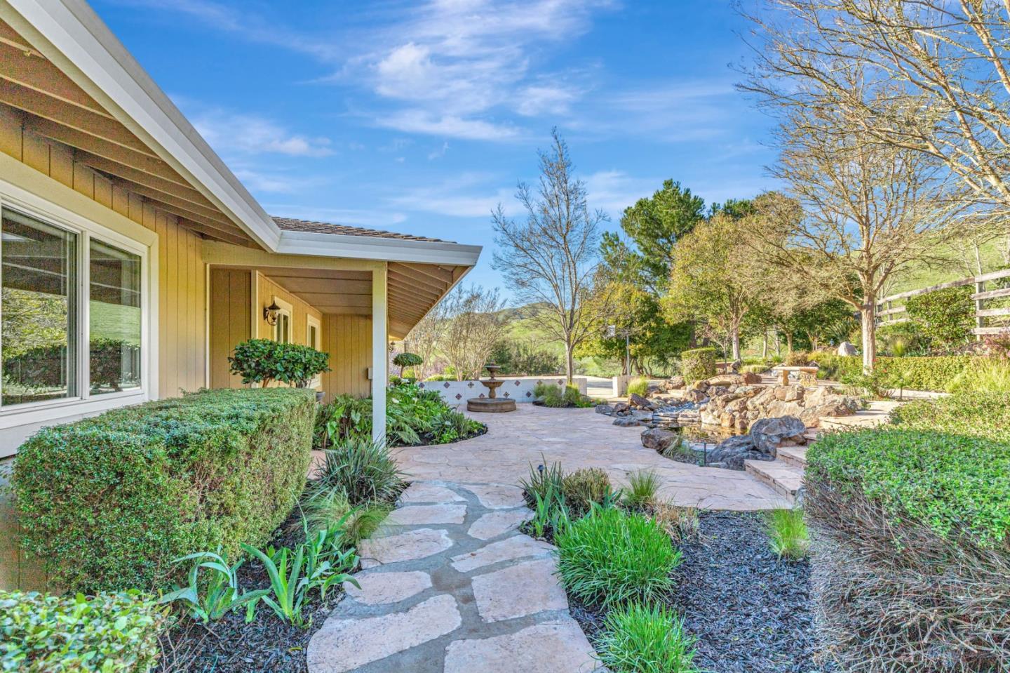 Detail Gallery Image 41 of 72 For 10260 Lucky Ct, Gilroy,  CA 95020 - 4 Beds | 3 Baths