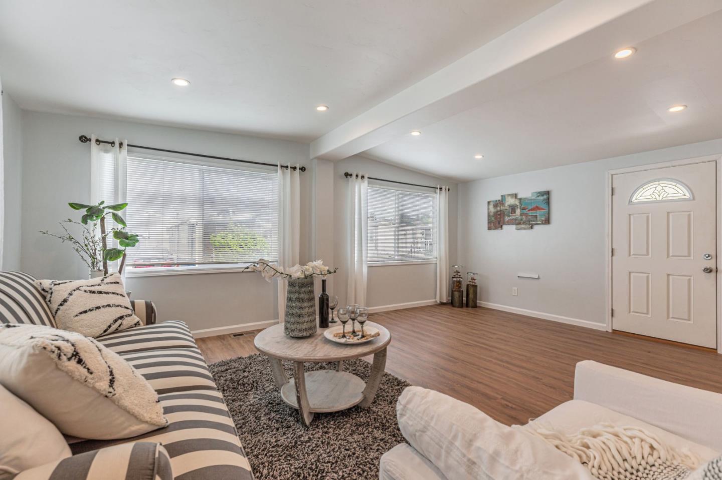 Detail Gallery Image 11 of 42 For 1146 Birch Ave #57,  Seaside,  CA 93955 - 2 Beds | 2 Baths