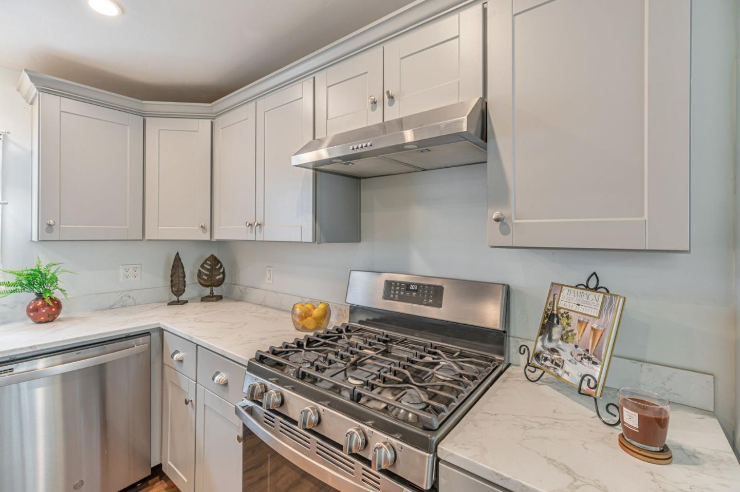 Detail Gallery Image 15 of 42 For 1146 Birch Ave #57,  Seaside,  CA 93955 - 2 Beds | 2 Baths