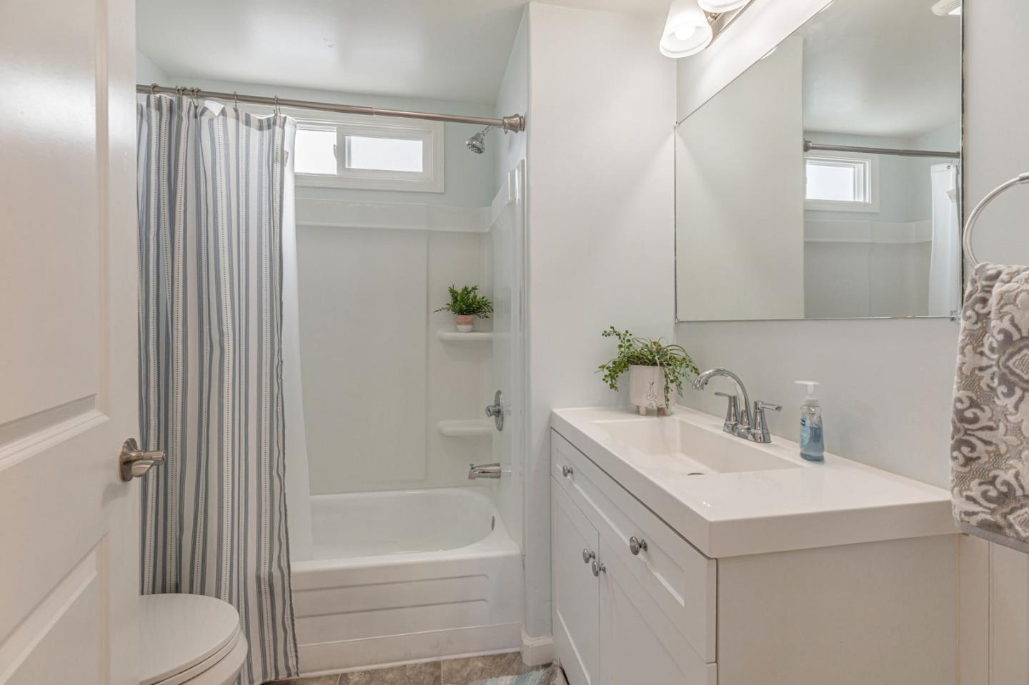 Detail Gallery Image 28 of 42 For 1146 Birch Ave #57,  Seaside,  CA 93955 - 2 Beds | 2 Baths