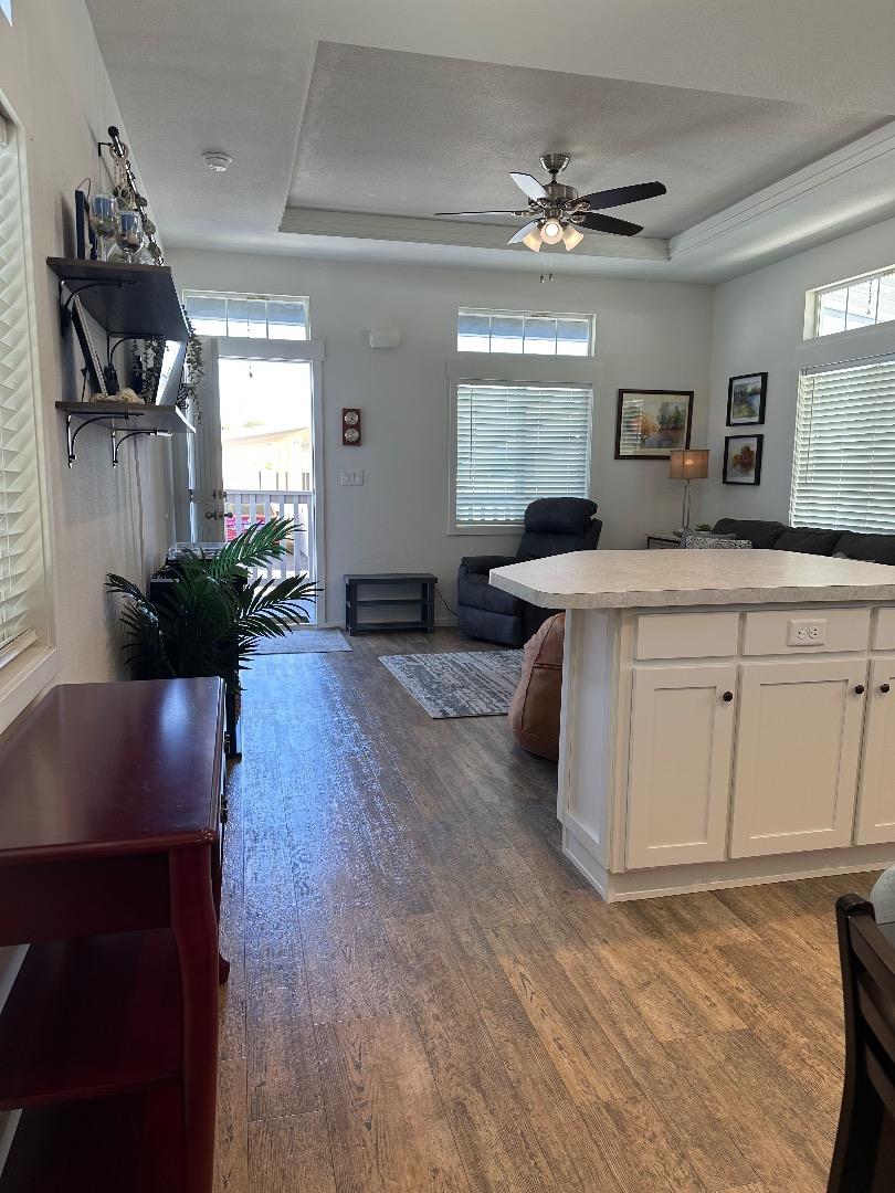 Detail Gallery Image 12 of 40 For 1146 Birch #52,  Seaside,  CA 93955 - 1 Beds | 1 Baths