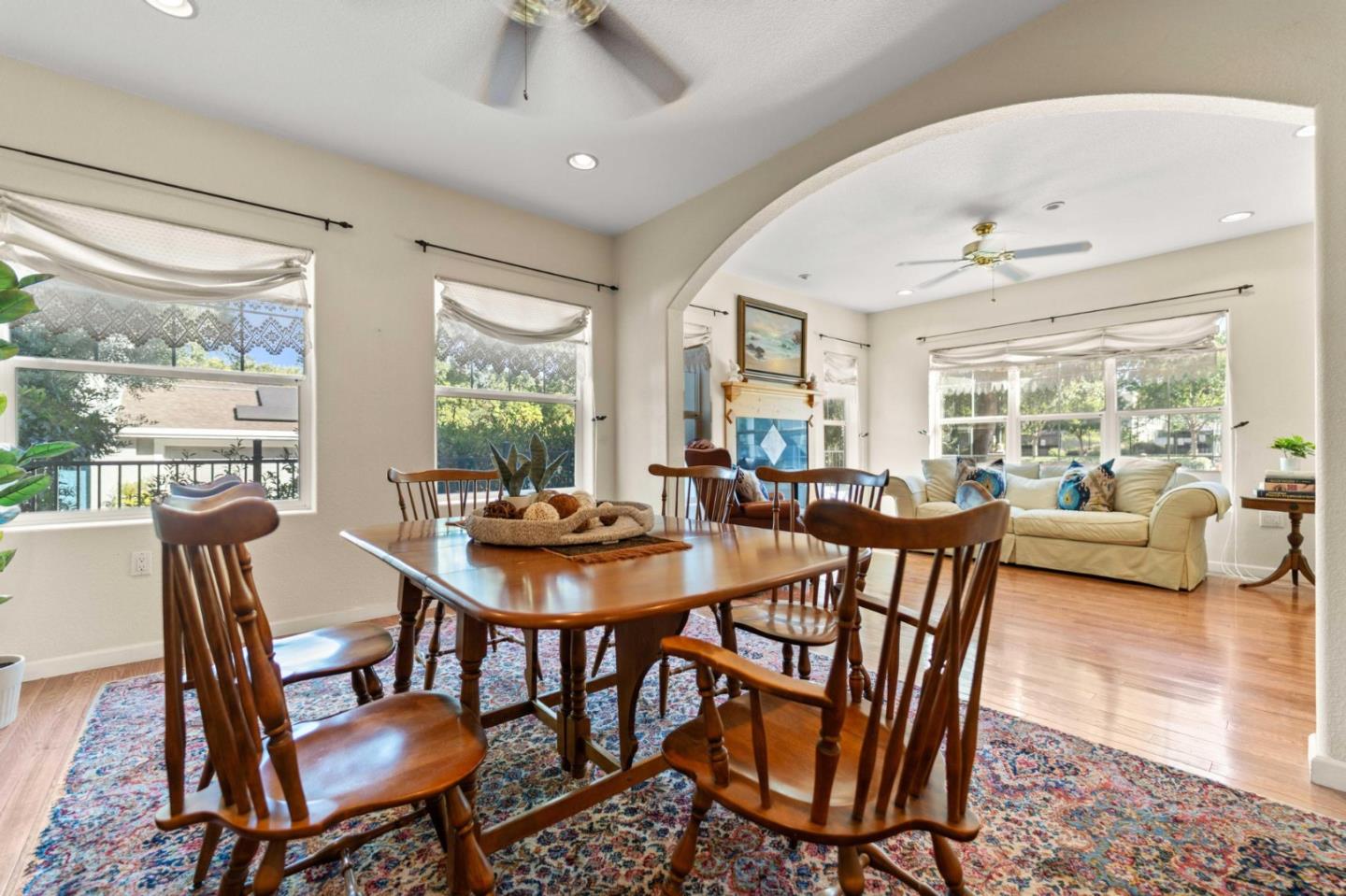 Detail Gallery Image 11 of 65 For 16973 Roberts Rd, Los Gatos,  CA 95032 - 8 Beds | 4/1 Baths