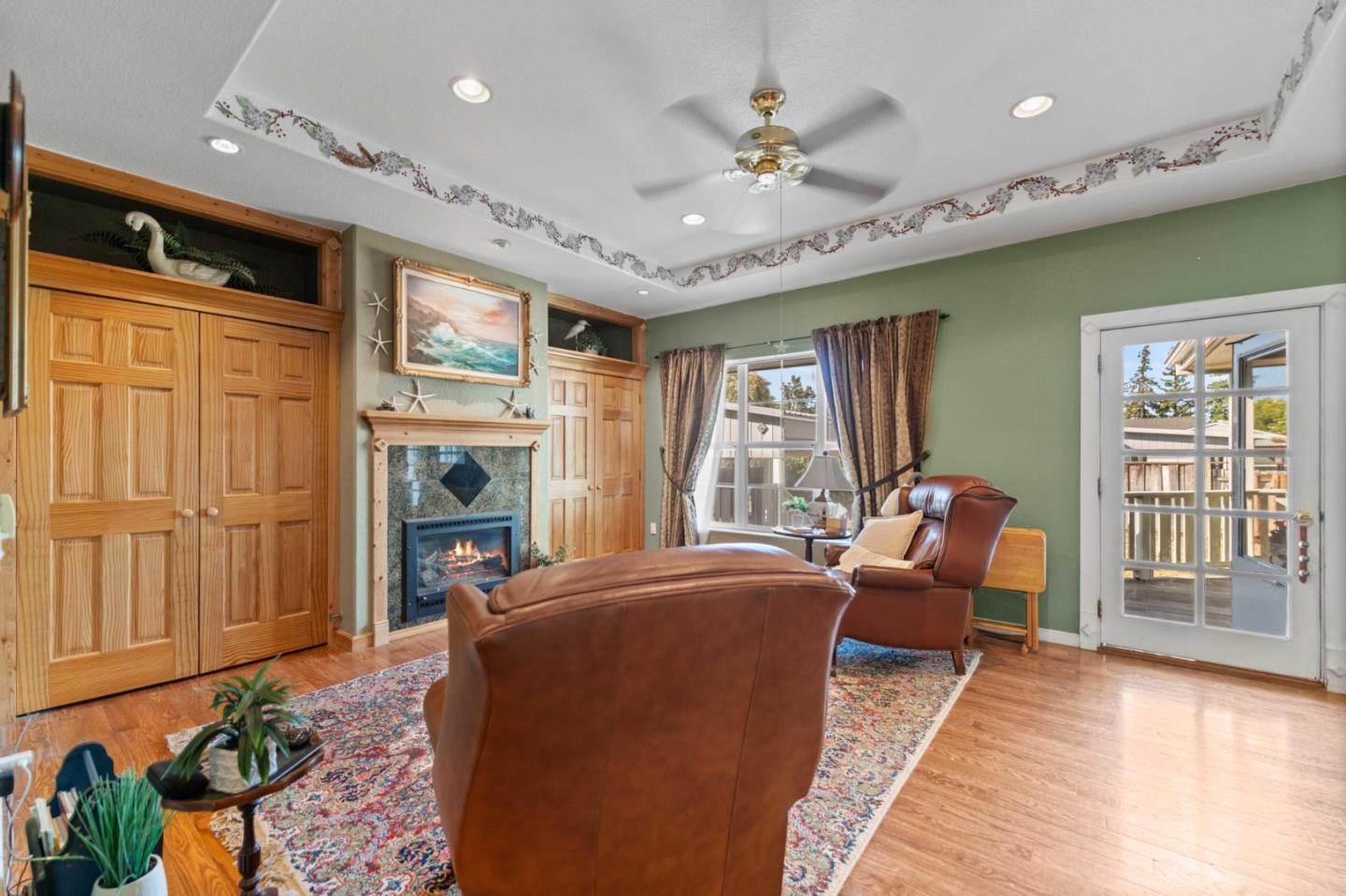 Detail Gallery Image 18 of 65 For 16973 Roberts Rd, Los Gatos,  CA 95032 - 8 Beds | 4/1 Baths