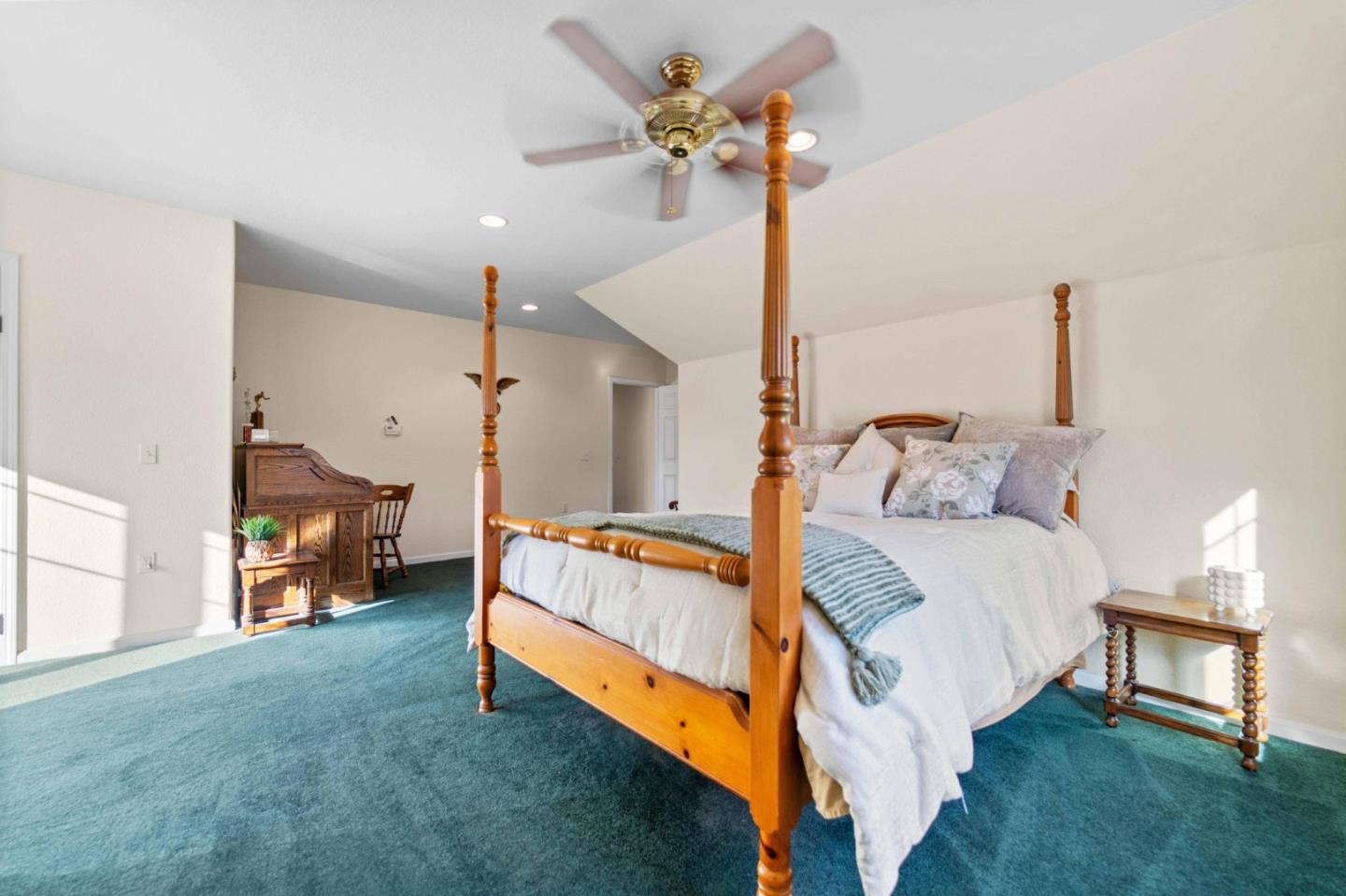 Detail Gallery Image 28 of 65 For 16973 Roberts Rd, Los Gatos,  CA 95032 - 8 Beds | 4/1 Baths