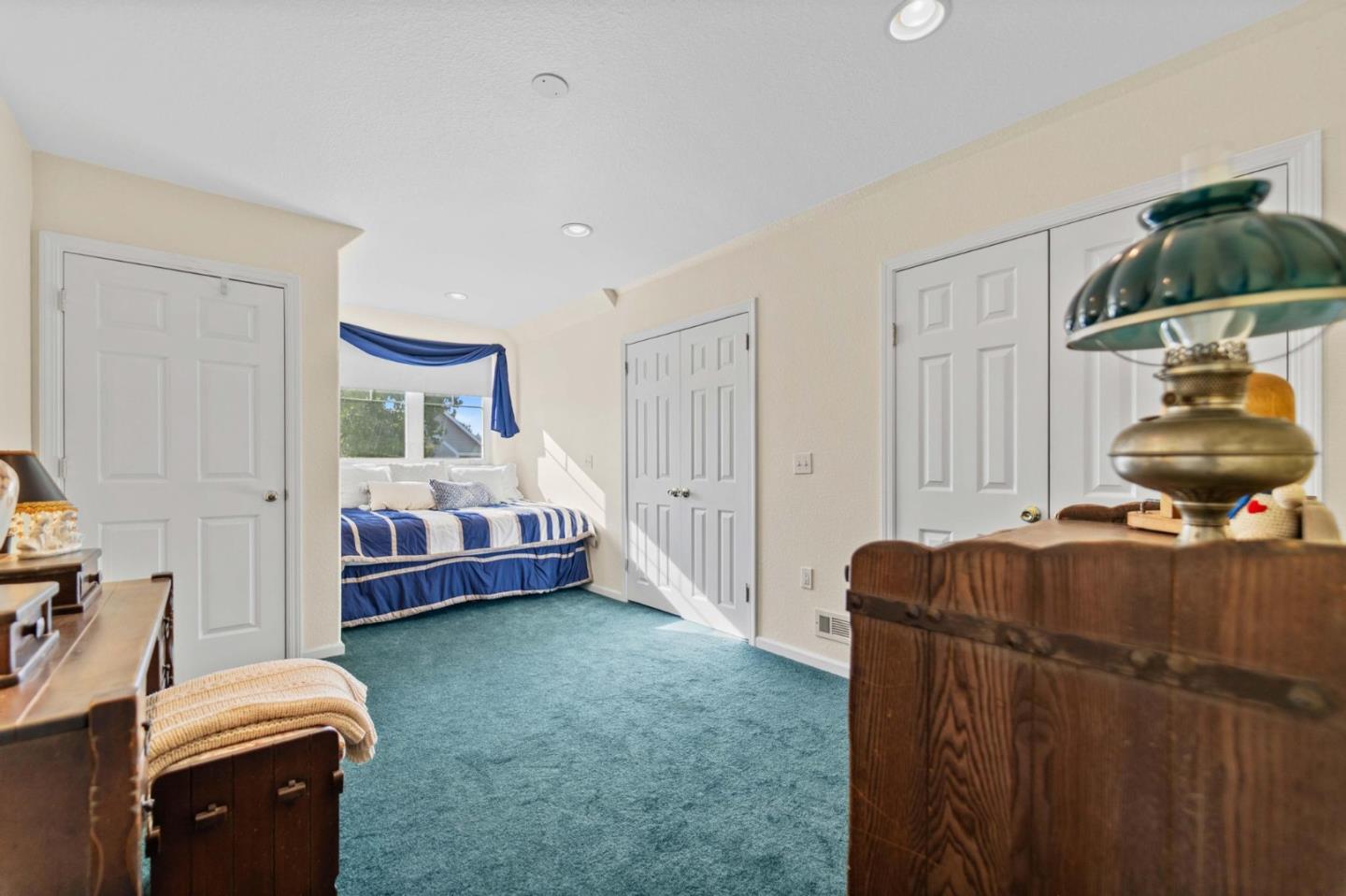 Detail Gallery Image 33 of 65 For 16973 Roberts Rd, Los Gatos,  CA 95032 - 8 Beds | 4/1 Baths
