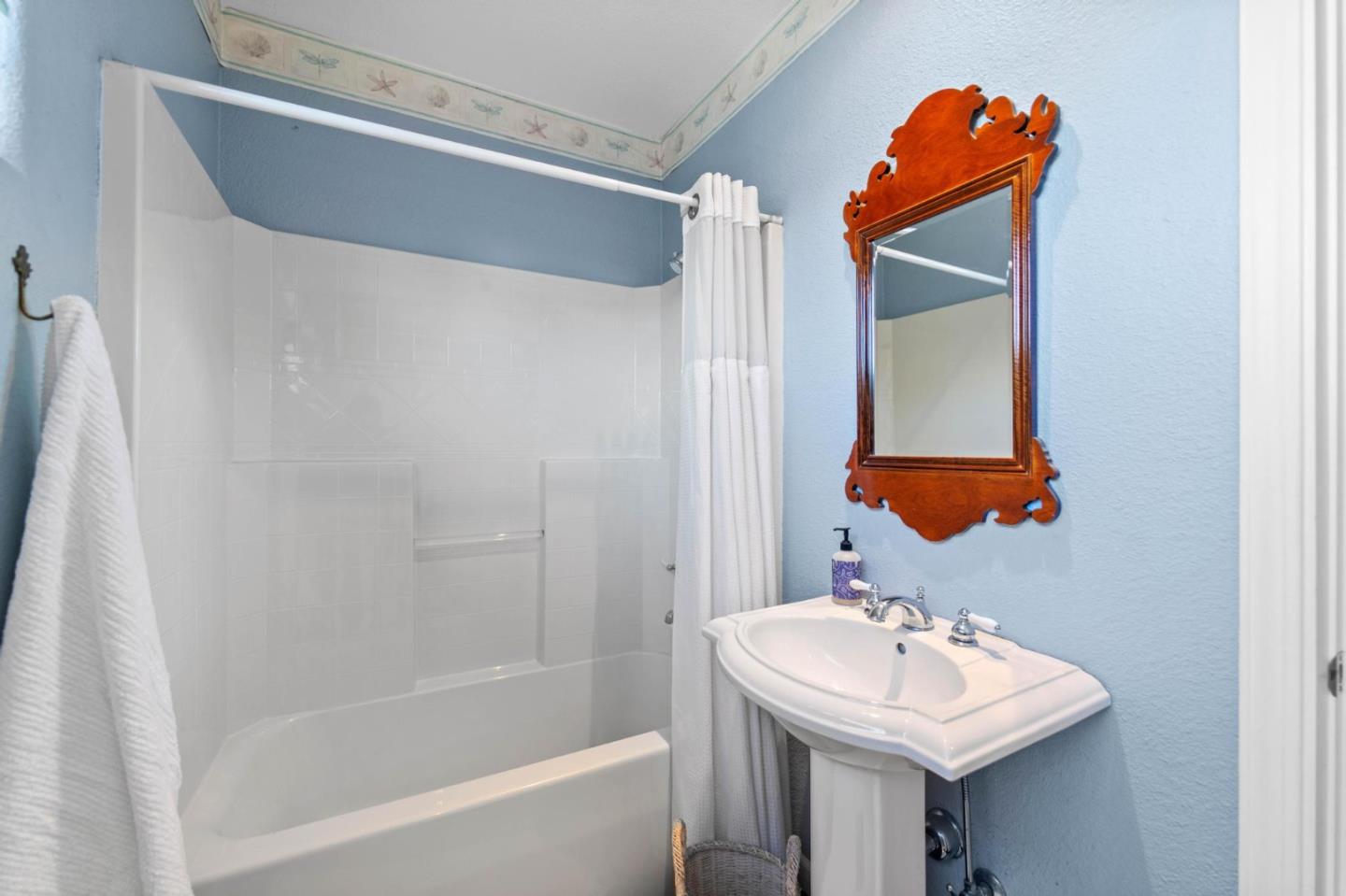 Detail Gallery Image 35 of 65 For 16973 Roberts Rd, Los Gatos,  CA 95032 - 8 Beds | 4/1 Baths