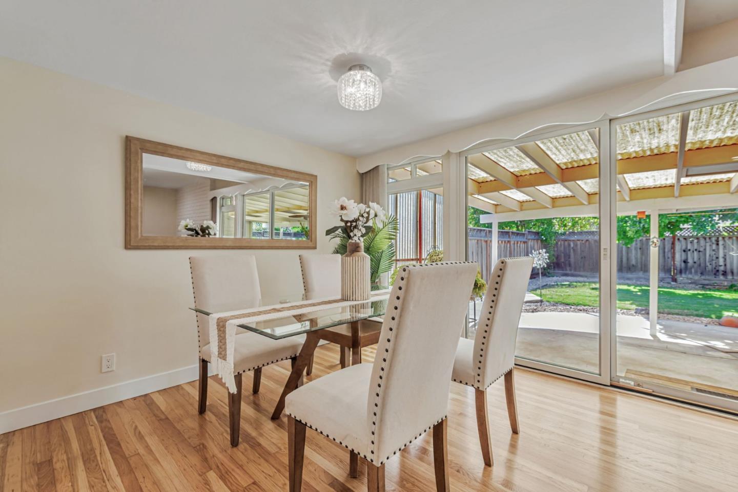 Detail Gallery Image 12 of 33 For 154 Arcadia Ave, Santa Clara,  CA 95051 - 4 Beds | 2 Baths