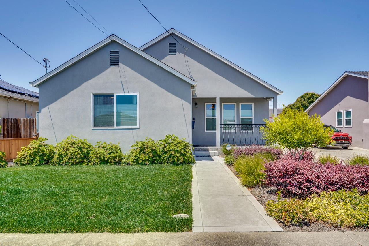 Detail Gallery Image 2 of 26 For 118 Cherry Ave, South San Francisco,  CA 94080 - 3 Beds | 2 Baths