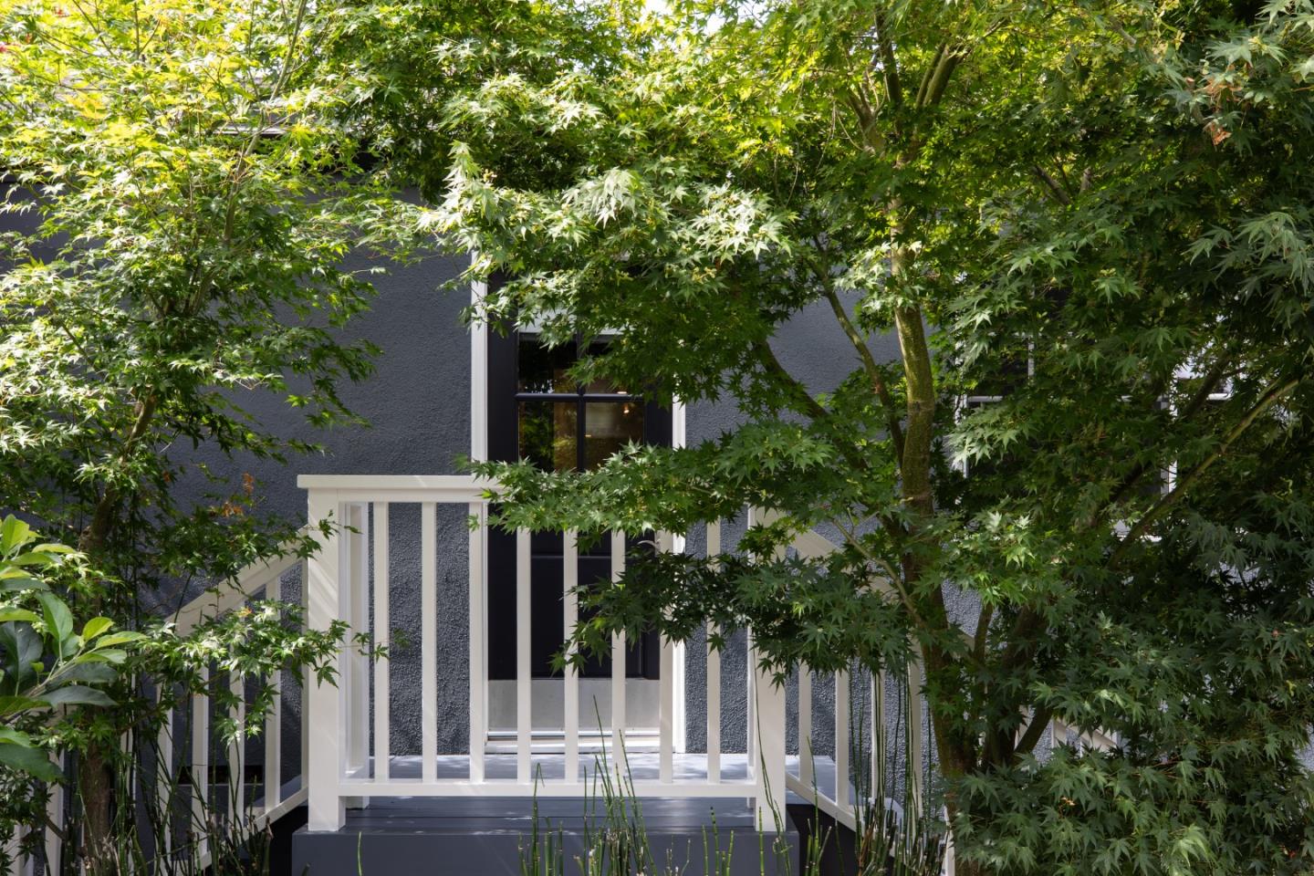 Detail Gallery Image 17 of 27 For 539 Bay Rd, Menlo Park,  CA 94025 - 3 Beds | 2 Baths