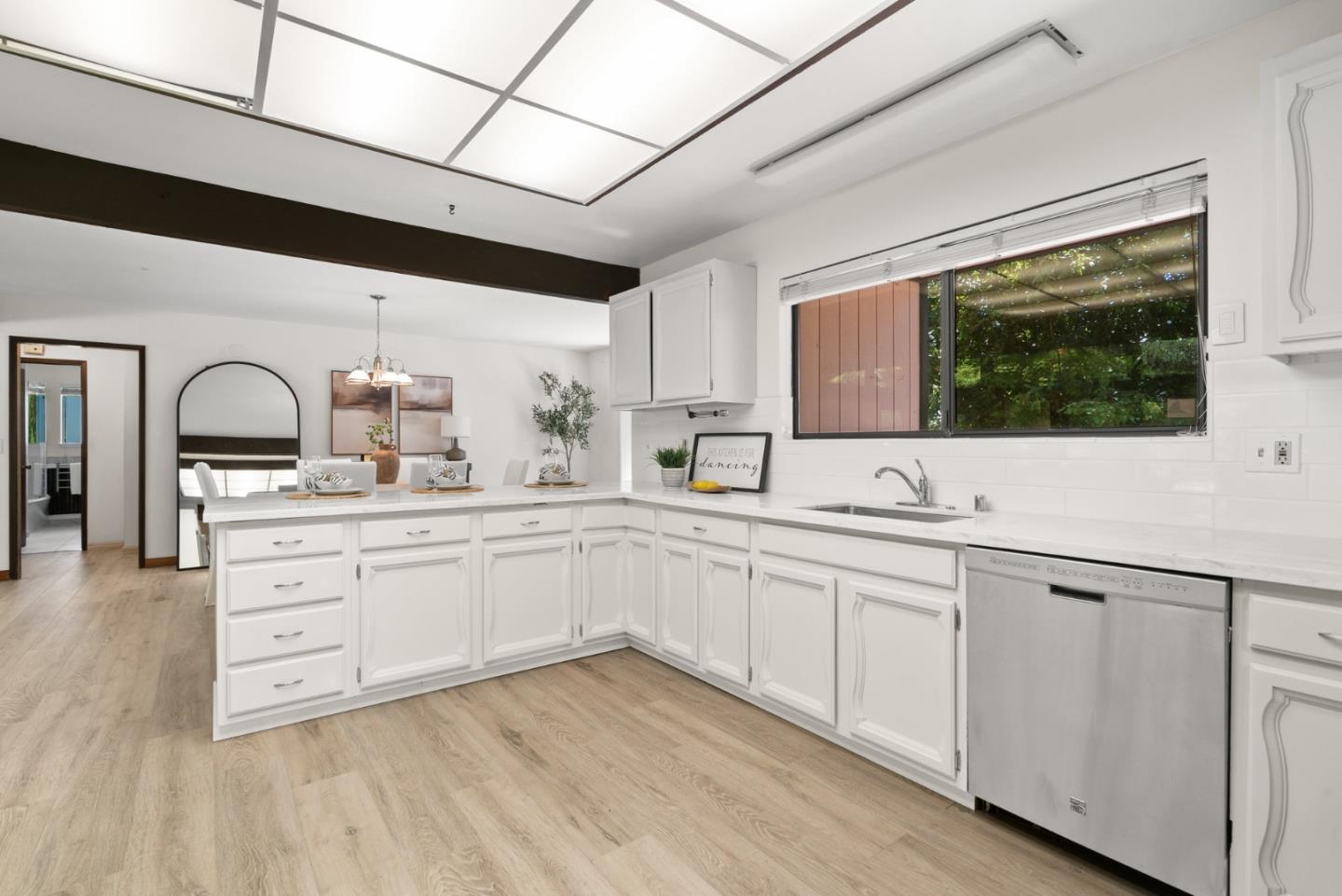 Detail Gallery Image 13 of 57 For 644 Debbie Dr, Boulder Creek,  CA 95006 - 2 Beds | 2 Baths