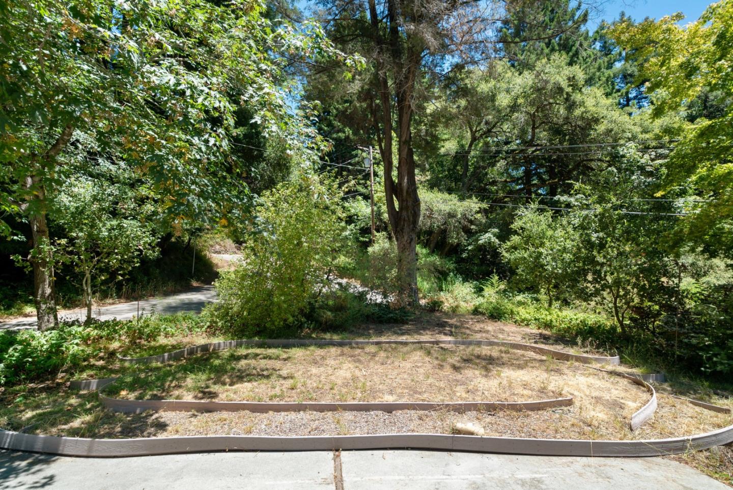 Detail Gallery Image 44 of 57 For 644 Debbie Dr, Boulder Creek,  CA 95006 - 2 Beds | 2 Baths