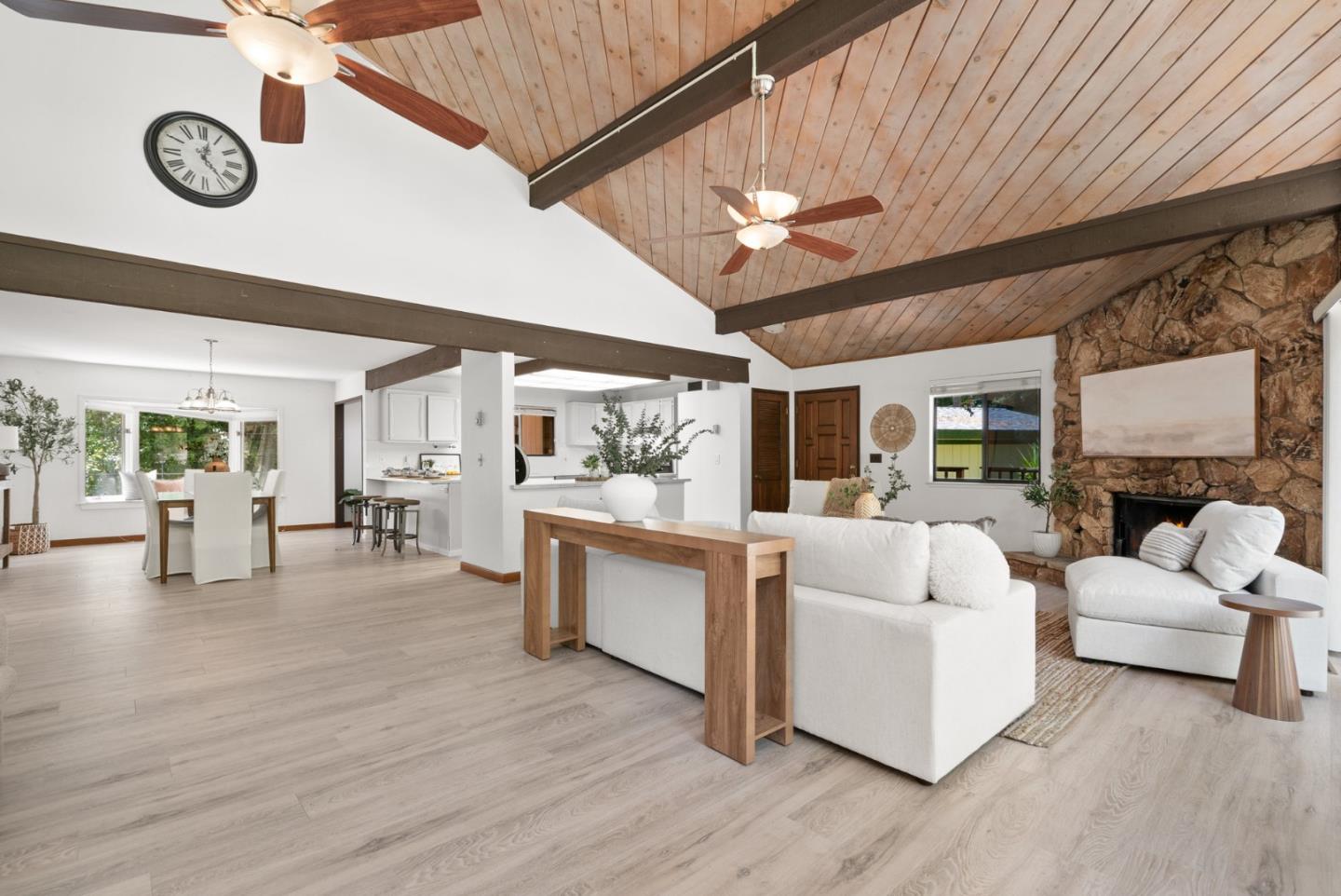 Detail Gallery Image 9 of 57 For 644 Debbie Dr, Boulder Creek,  CA 95006 - 2 Beds | 2 Baths