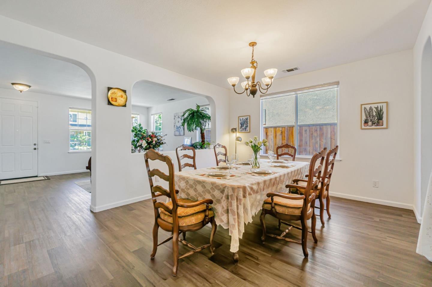 Detail Gallery Image 12 of 71 For 3645 Otter Brook Loop, Discovery Bay,  CA 94505 - 5 Beds | 3 Baths