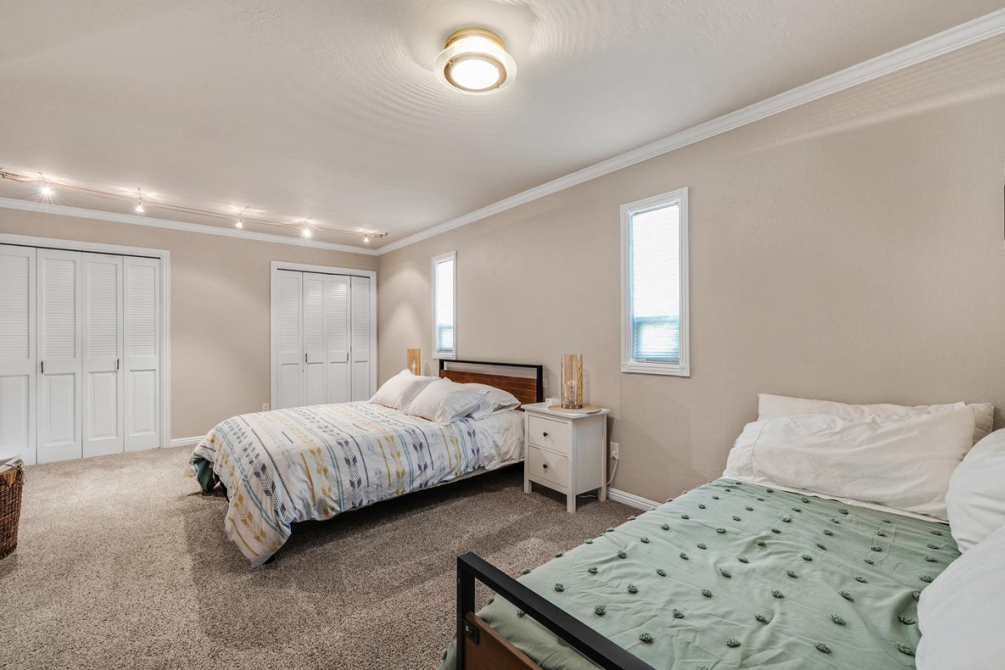Detail Gallery Image 16 of 25 For 720 Almond Ave, South San Francisco,  CA 94080 - 4 Beds | 2 Baths
