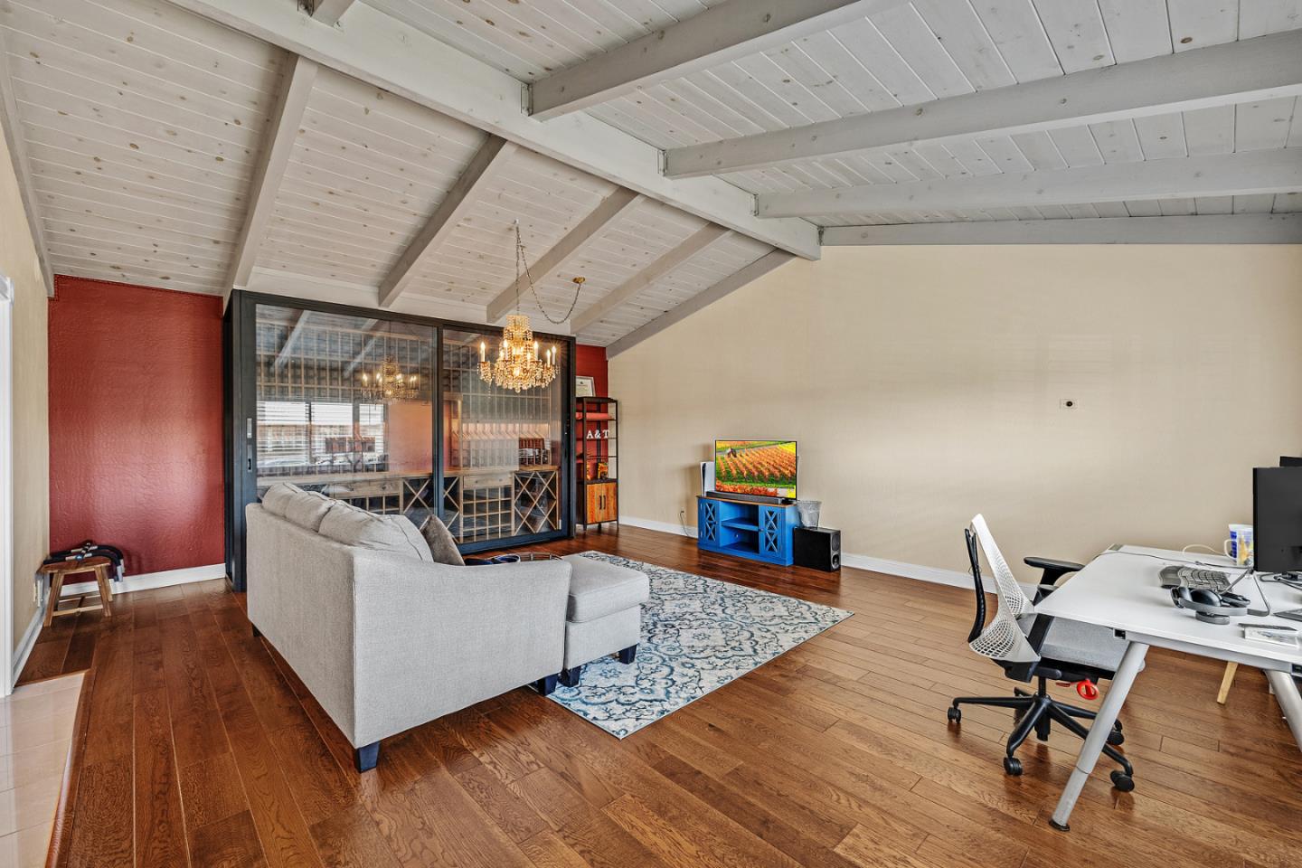 Detail Gallery Image 4 of 25 For 720 Almond Ave, South San Francisco,  CA 94080 - 4 Beds | 2 Baths