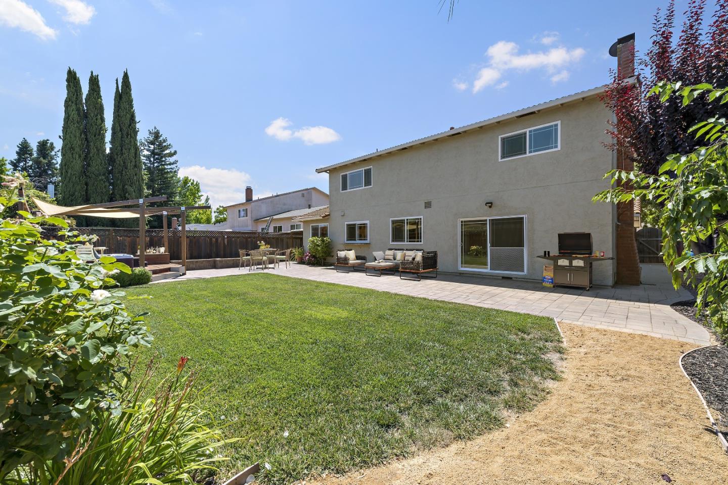 Detail Gallery Image 35 of 35 For 309 Churchill Pl, Gilroy,  CA 95020 - 5 Beds | 3 Baths