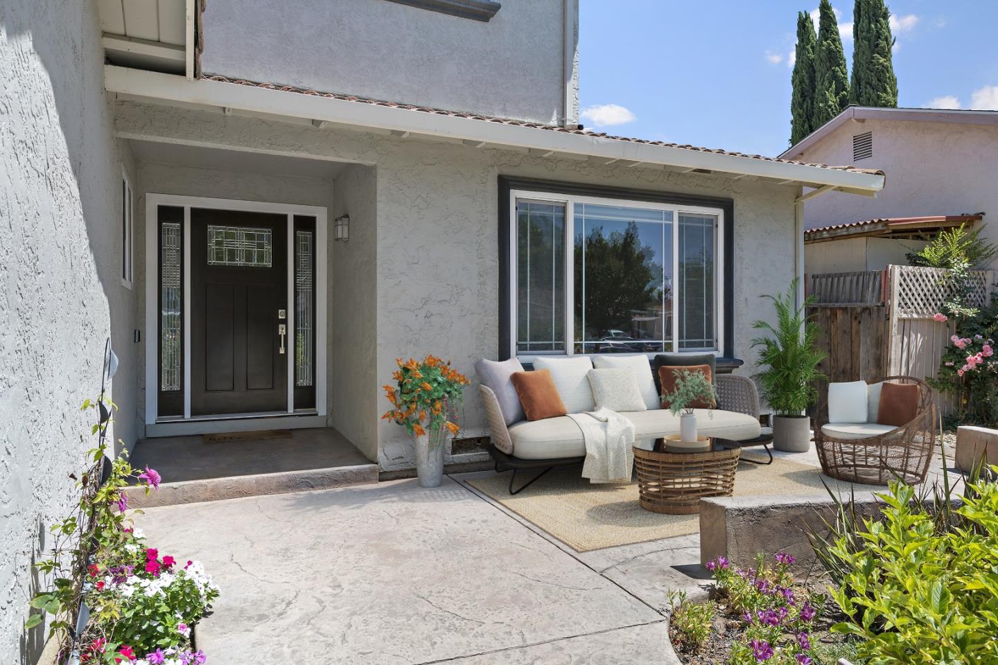 Detail Gallery Image 4 of 35 For 309 Churchill Pl, Gilroy,  CA 95020 - 5 Beds | 3 Baths