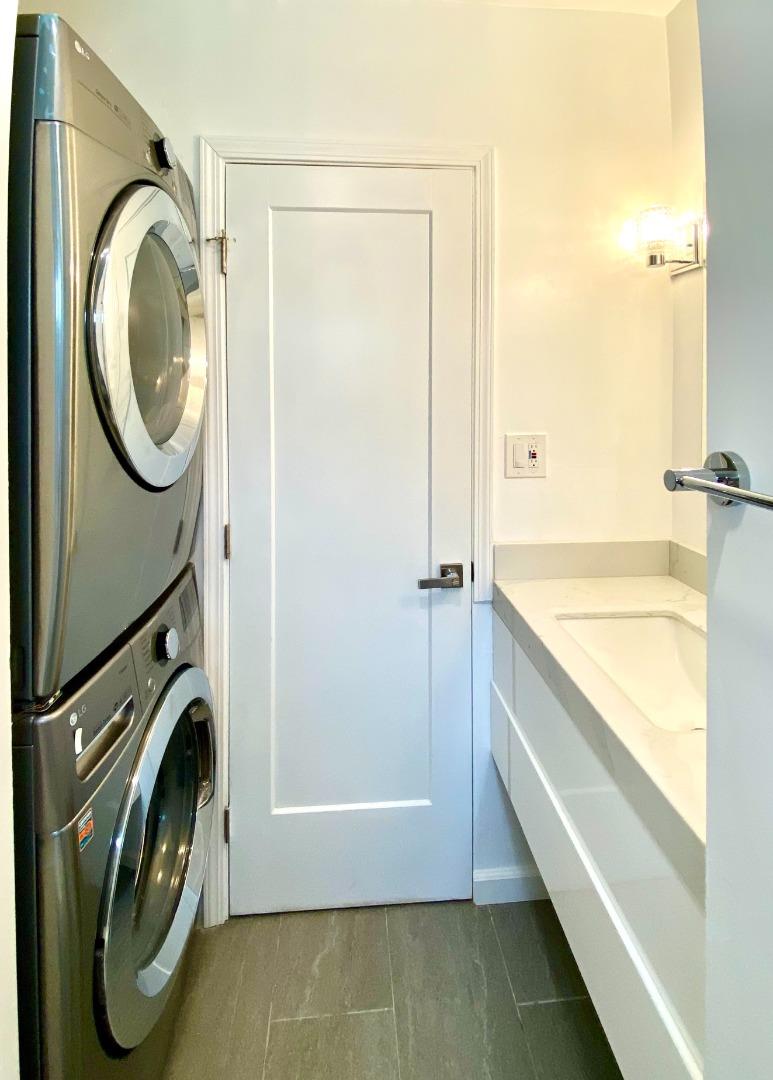 Detail Gallery Image 13 of 16 For 459 Flood Ave, San Francisco,  CA 94112 - 4 Beds | 4 Baths