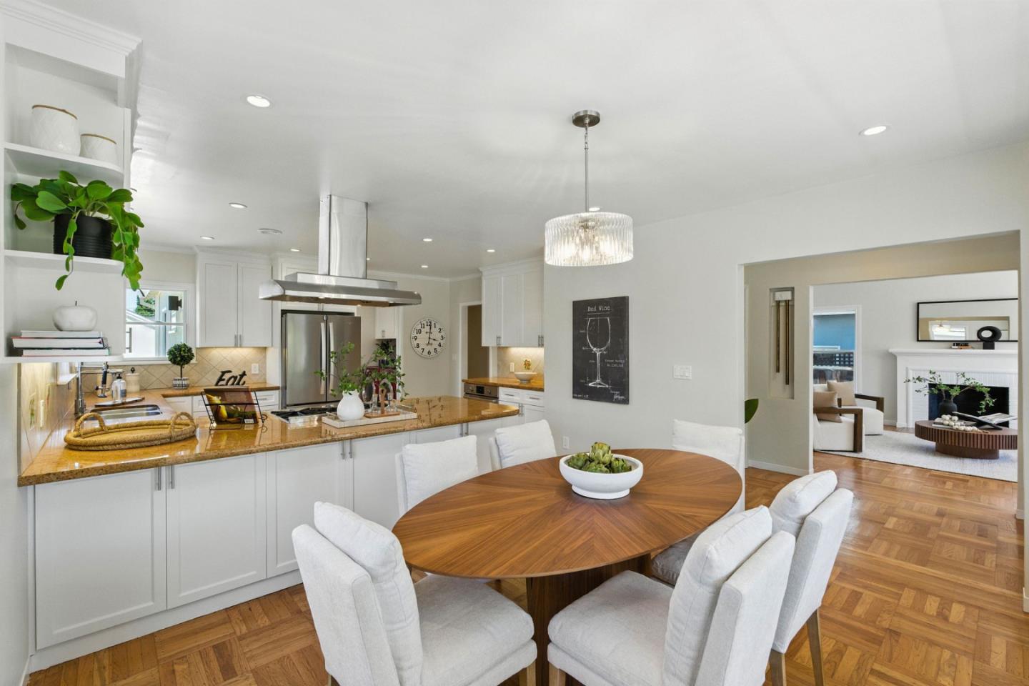 Detail Gallery Image 12 of 64 For 1513 Oak St, San Mateo,  CA 94402 - 3 Beds | 2 Baths