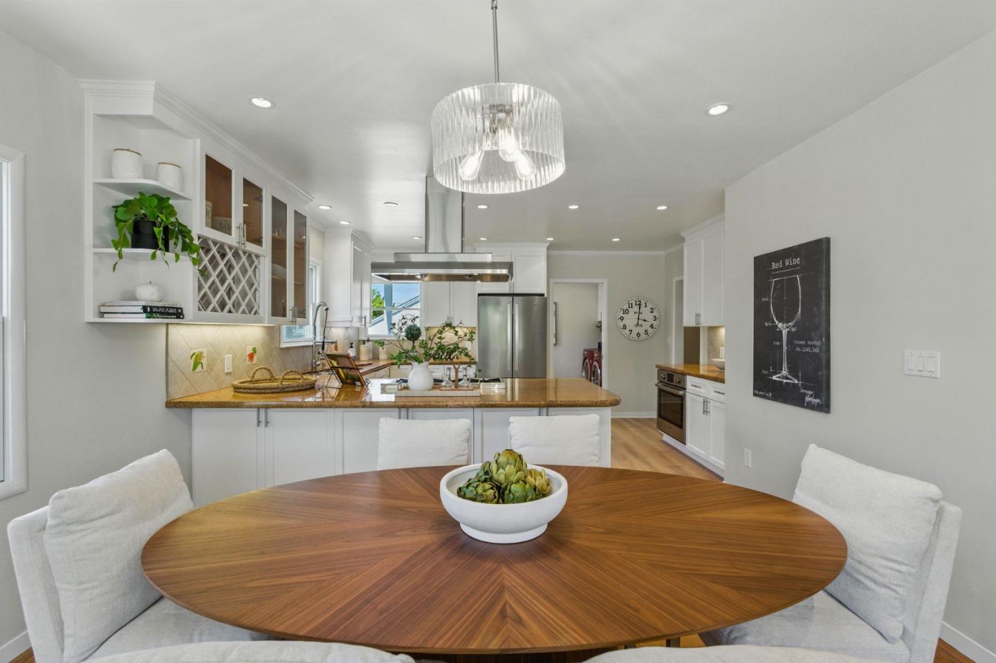 Detail Gallery Image 15 of 64 For 1513 Oak St, San Mateo,  CA 94402 - 3 Beds | 2 Baths
