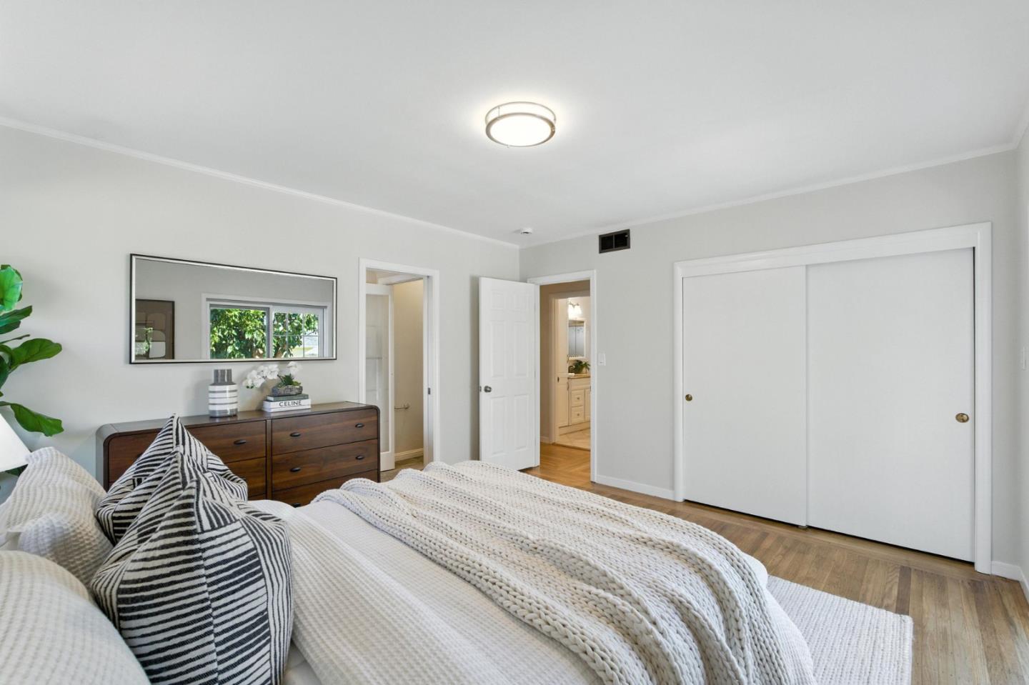 Detail Gallery Image 32 of 64 For 1513 Oak St, San Mateo,  CA 94402 - 3 Beds | 2 Baths