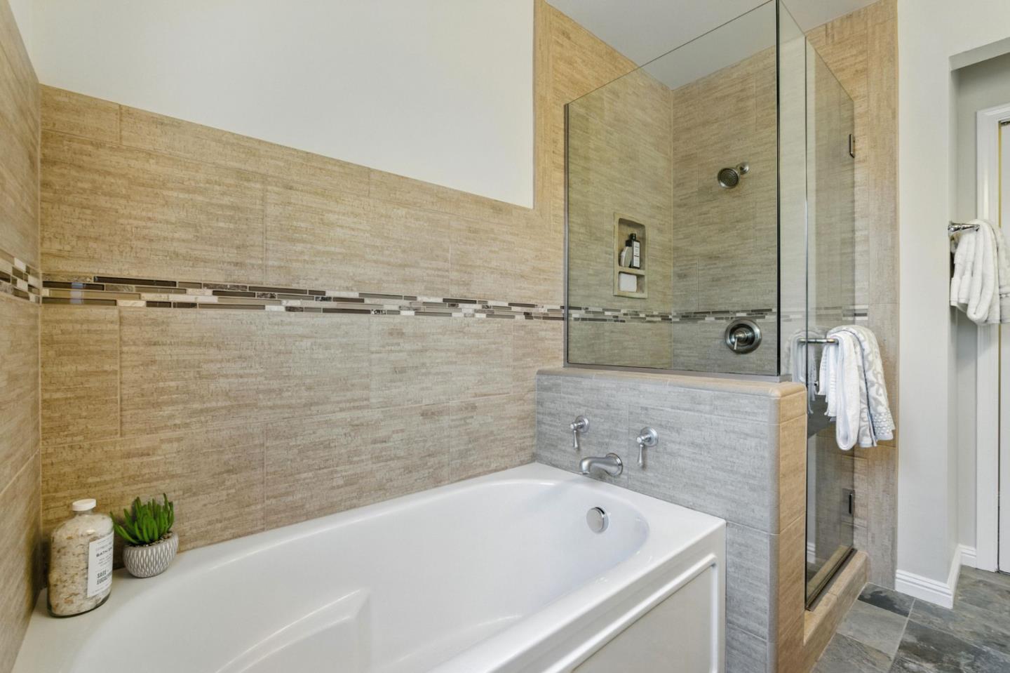 Detail Gallery Image 35 of 64 For 1513 Oak St, San Mateo,  CA 94402 - 3 Beds | 2 Baths