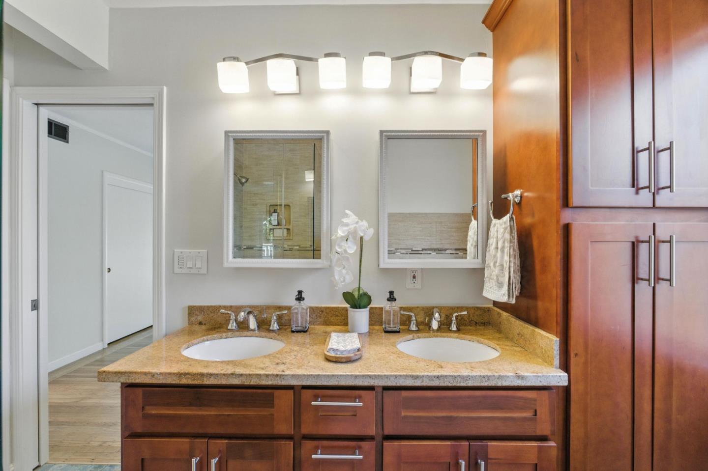 Detail Gallery Image 36 of 64 For 1513 Oak St, San Mateo,  CA 94402 - 3 Beds | 2 Baths