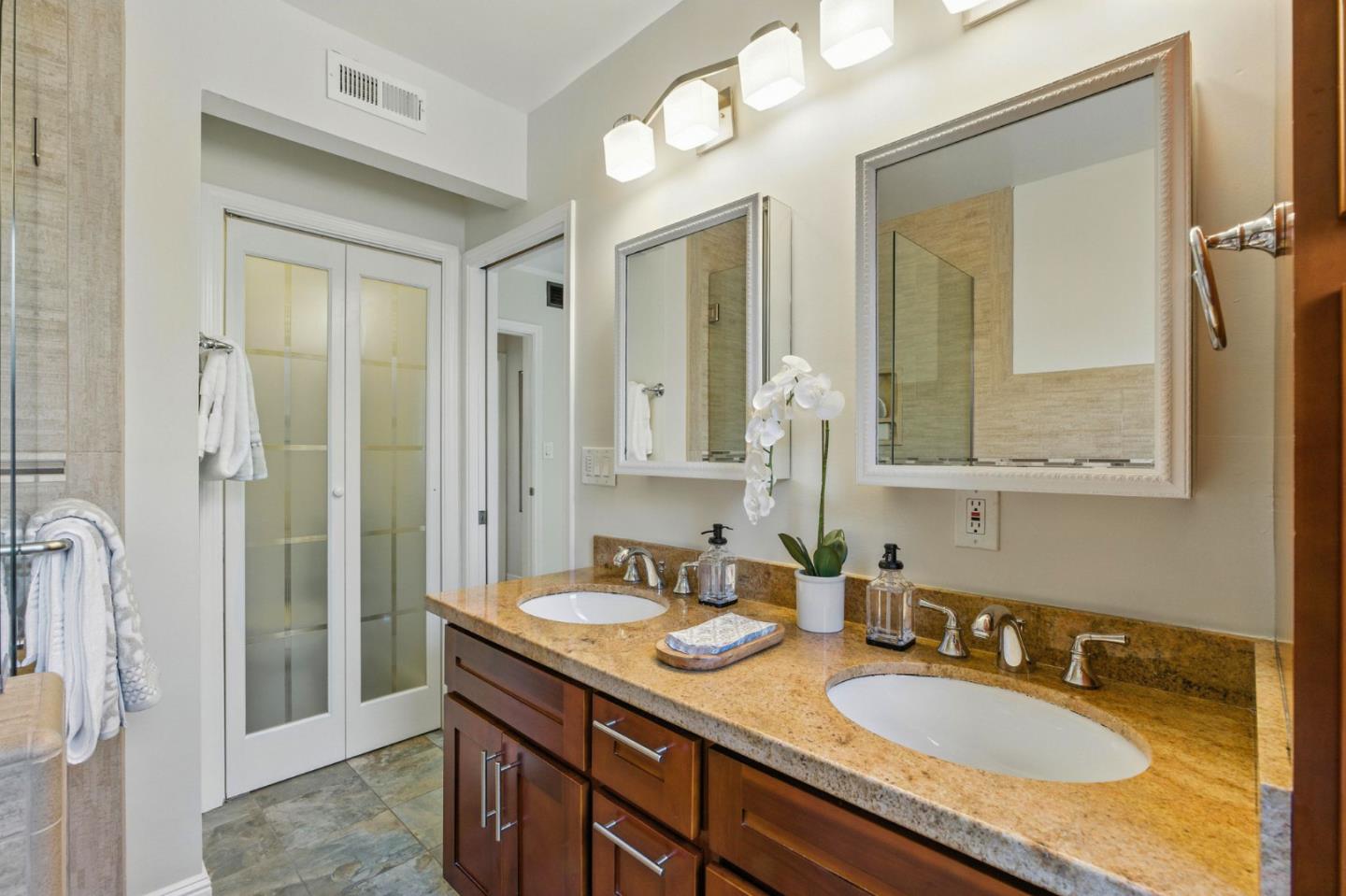 Detail Gallery Image 39 of 64 For 1513 Oak St, San Mateo,  CA 94402 - 3 Beds | 2 Baths