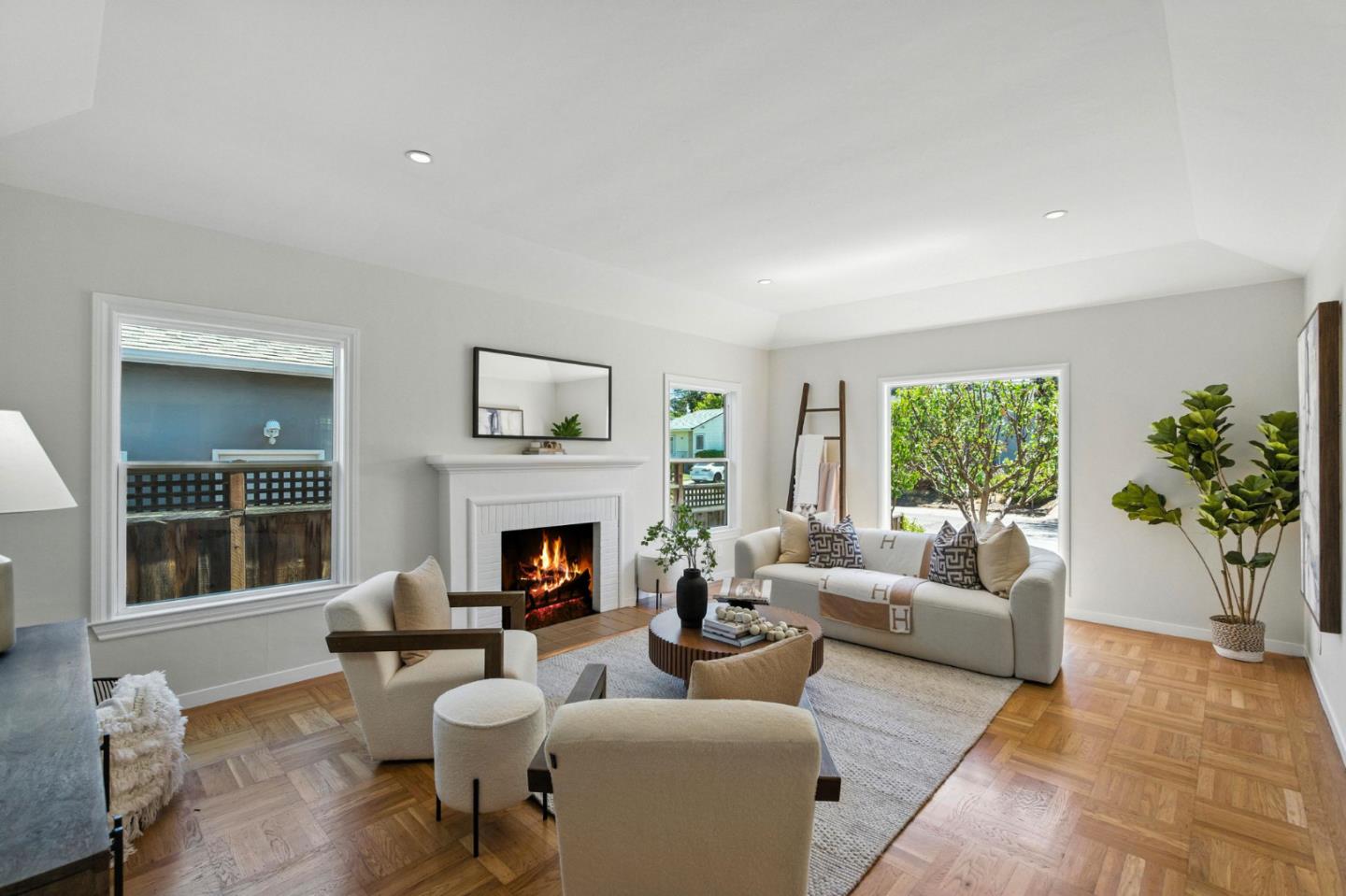 Detail Gallery Image 8 of 64 For 1513 Oak St, San Mateo,  CA 94402 - 3 Beds | 2 Baths