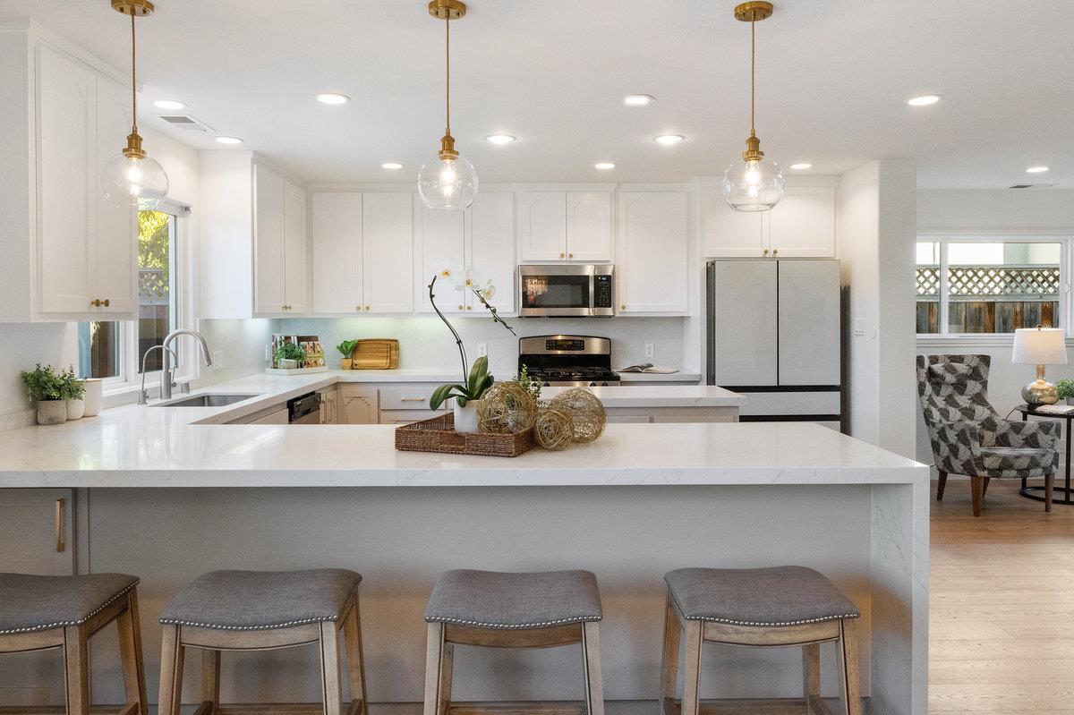 Detail Gallery Image 14 of 58 For 510 Chesterton Ave, Belmont,  CA 94002 - 4 Beds | 3 Baths
