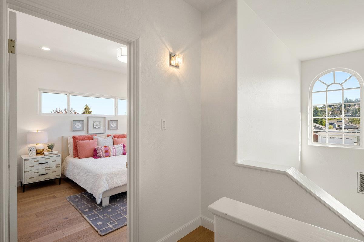 Detail Gallery Image 32 of 58 For 510 Chesterton Ave, Belmont,  CA 94002 - 4 Beds | 3 Baths