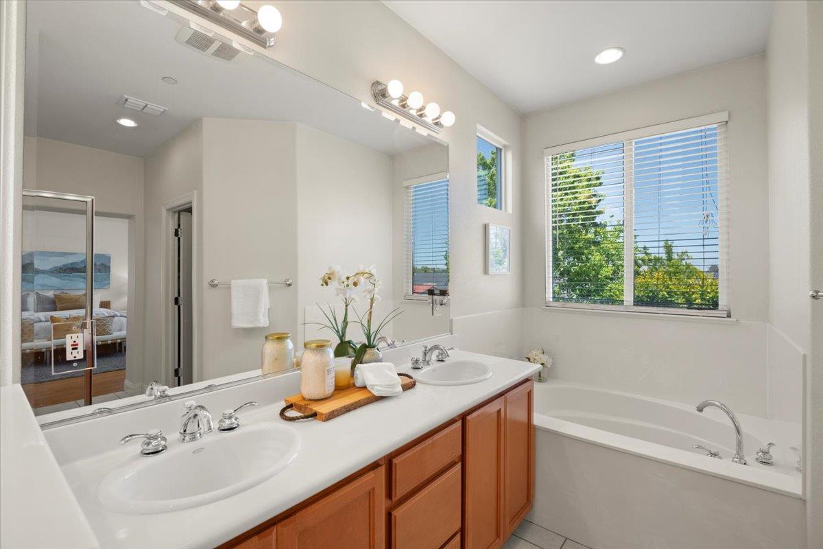 Detail Gallery Image 27 of 43 For 36487 Dijon Dr, Newark,  CA 94560 - 5 Beds | 3 Baths