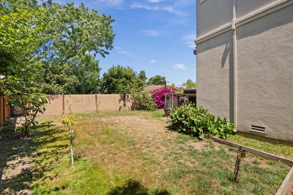 Detail Gallery Image 32 of 43 For 36487 Dijon Dr, Newark,  CA 94560 - 5 Beds | 3 Baths