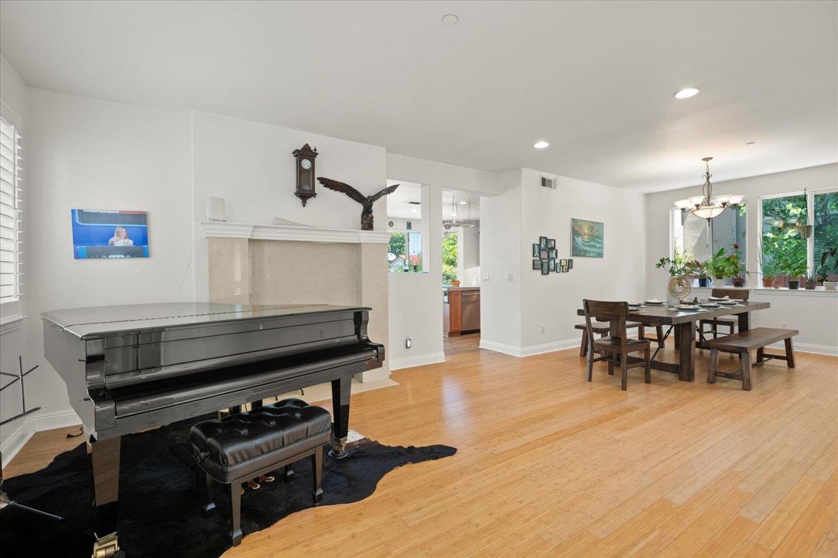 Detail Gallery Image 7 of 43 For 36487 Dijon Dr, Newark,  CA 94560 - 5 Beds | 3 Baths