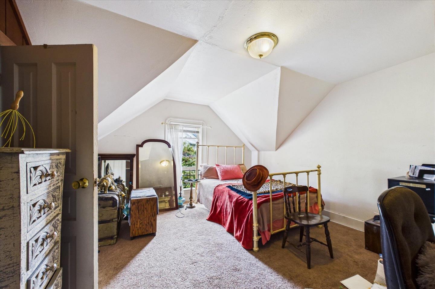 Detail Gallery Image 28 of 40 For 1225 Myrtle Ave, Eureka,  CA 95501 - 4 Beds | 3 Baths
