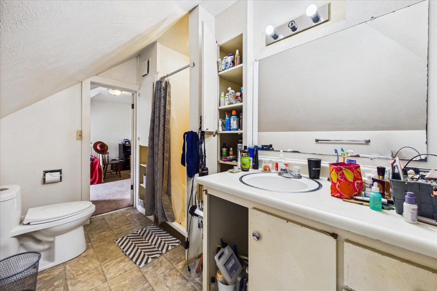 Detail Gallery Image 31 of 40 For 1225 Myrtle Ave, Eureka,  CA 95501 - 4 Beds | 3 Baths