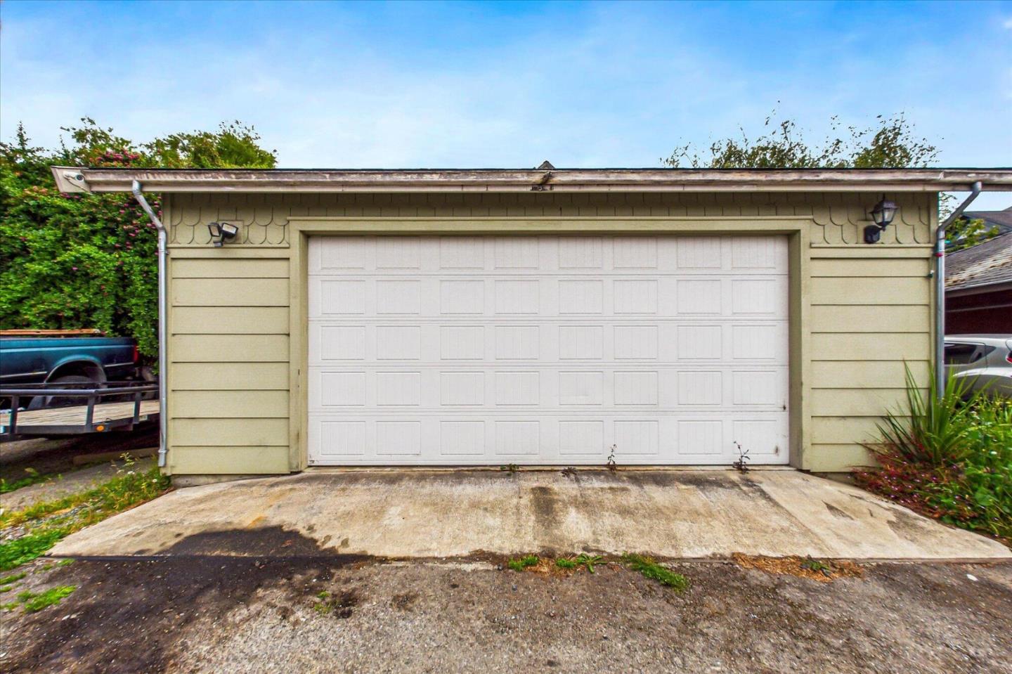 Detail Gallery Image 40 of 40 For 1225 Myrtle Ave, Eureka,  CA 95501 - 4 Beds | 3 Baths