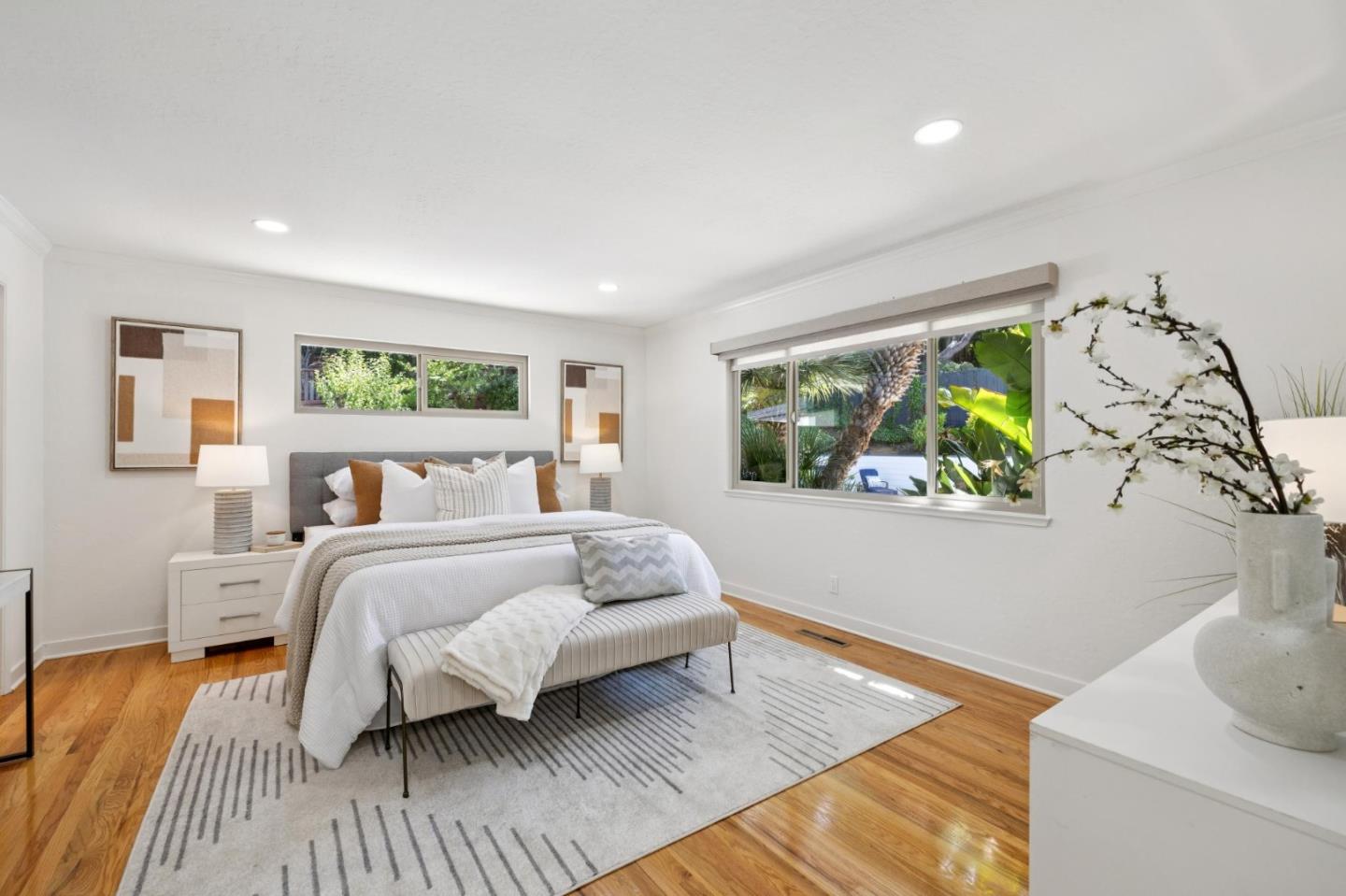 Detail Gallery Image 37 of 68 For 2985 Trousdale Dr, Burlingame,  CA 94010 - 4 Beds | 3 Baths