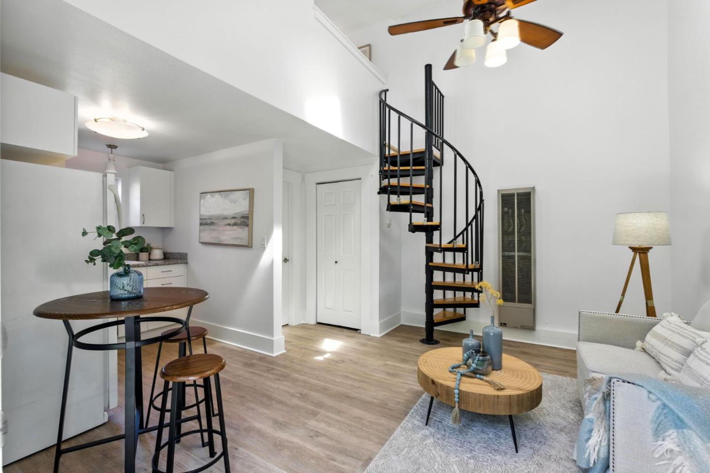 Detail Gallery Image 24 of 40 For 218 N 12th St, San Jose,  CA 95112 - 3 Beds | 3 Baths