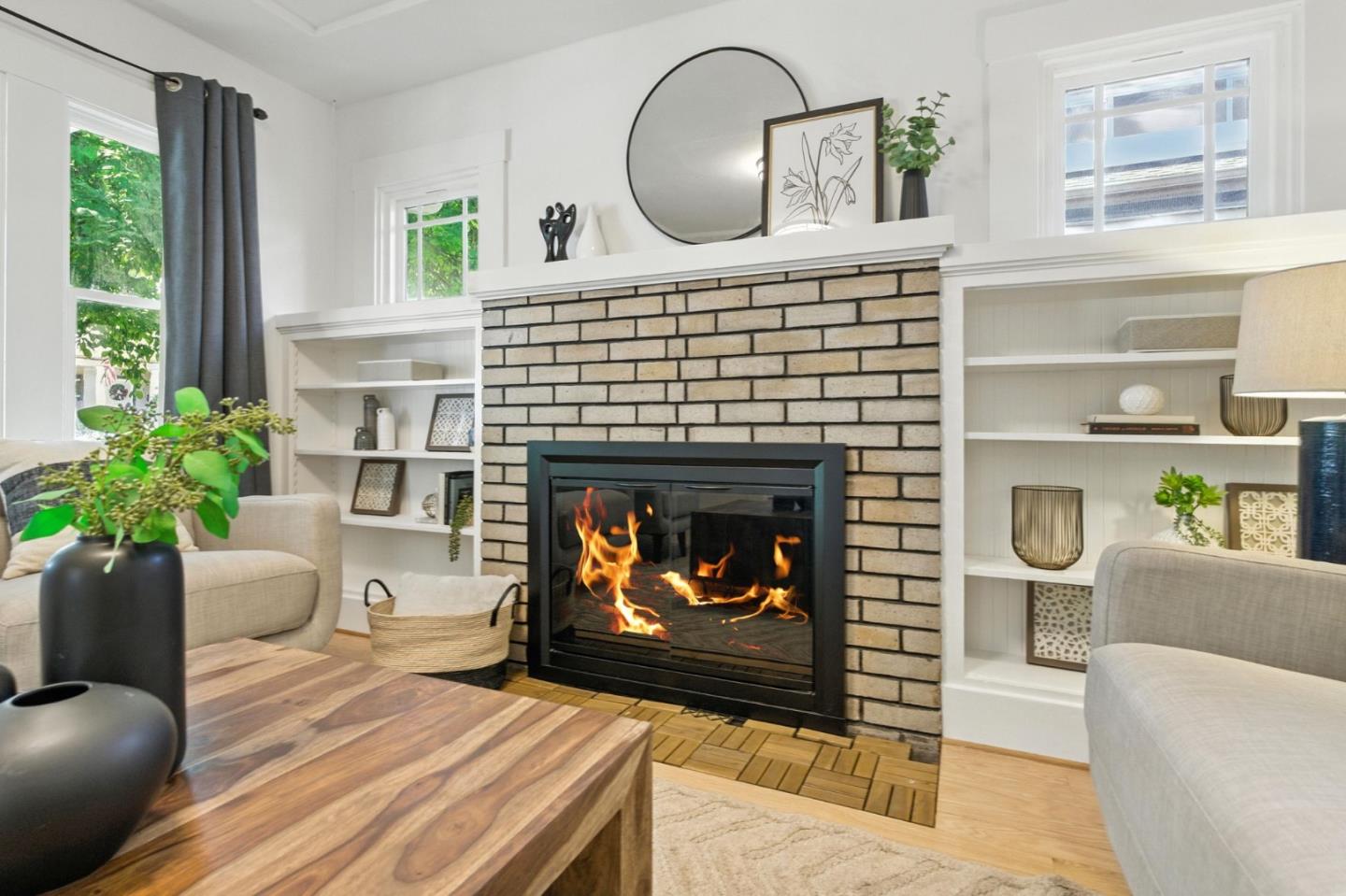 Detail Gallery Image 9 of 40 For 218 N 12th St, San Jose,  CA 95112 - 3 Beds | 3 Baths