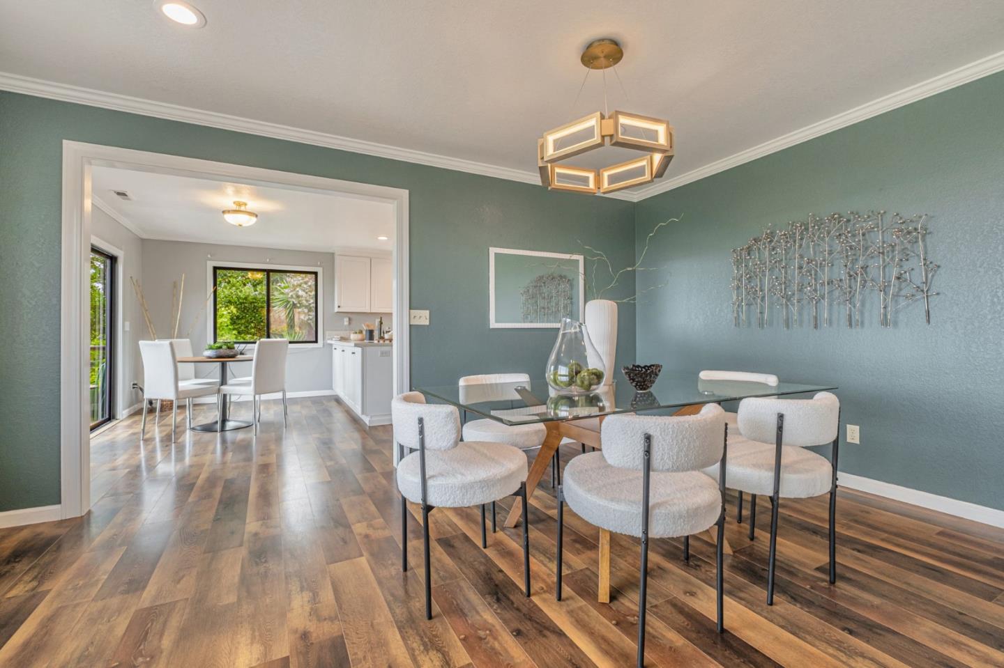 Detail Gallery Image 7 of 43 For 2505 Garin Rd, Royal Oaks,  CA 95076 - 3 Beds | 3 Baths