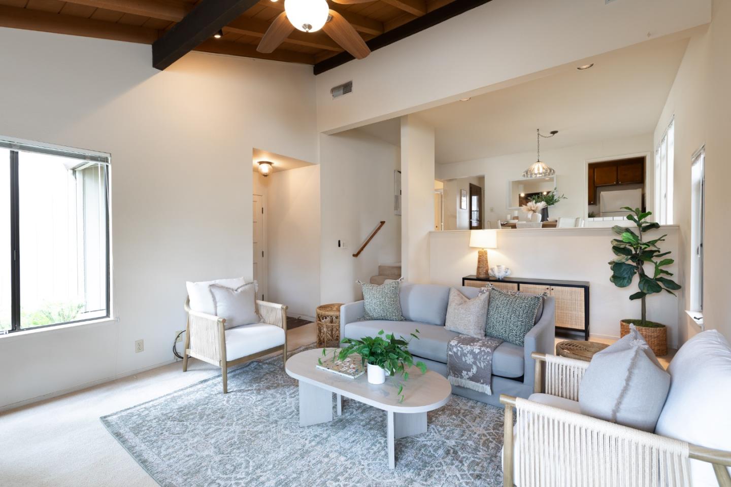 Detail Gallery Image 6 of 23 For 710 Redwood Ln, Pacific Grove,  CA 93950 - 2 Beds | 2 Baths