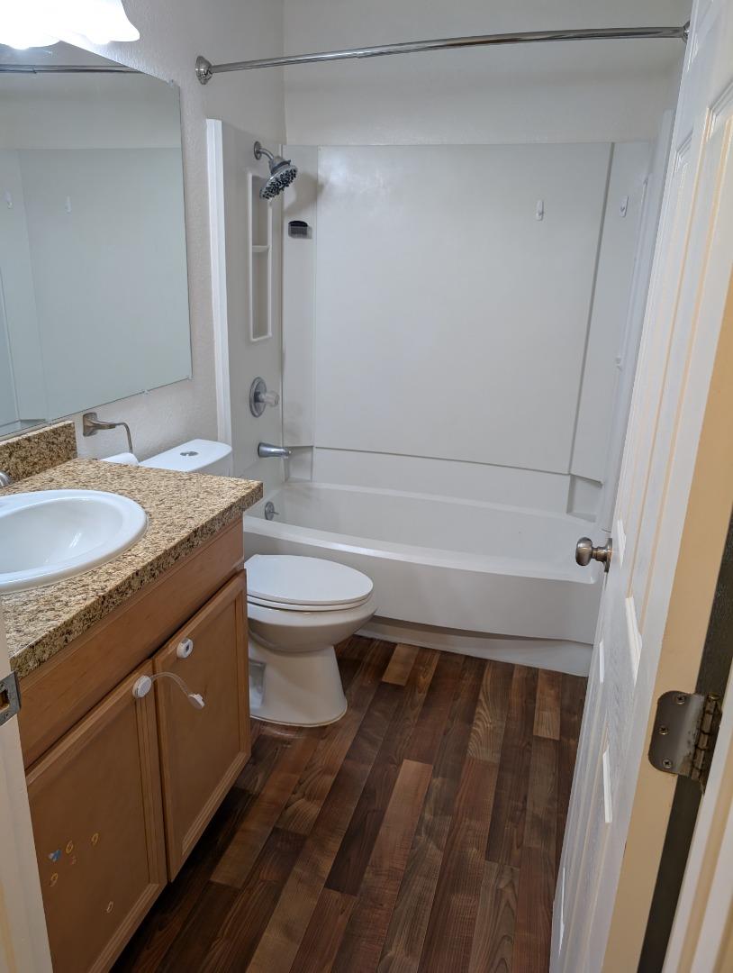 Detail Gallery Image 14 of 20 For 5696 Makati Cir #G,  San Jose,  CA 95123 - 2 Beds | 2 Baths