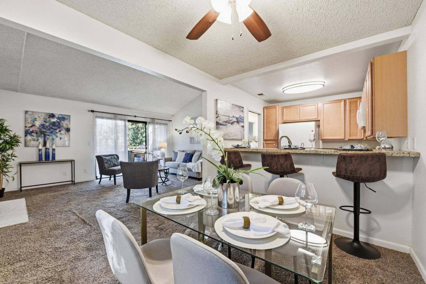 Detail Gallery Image 21 of 38 For 5696 Makati Cir #G,  San Jose,  CA 95123 - 2 Beds | 2 Baths